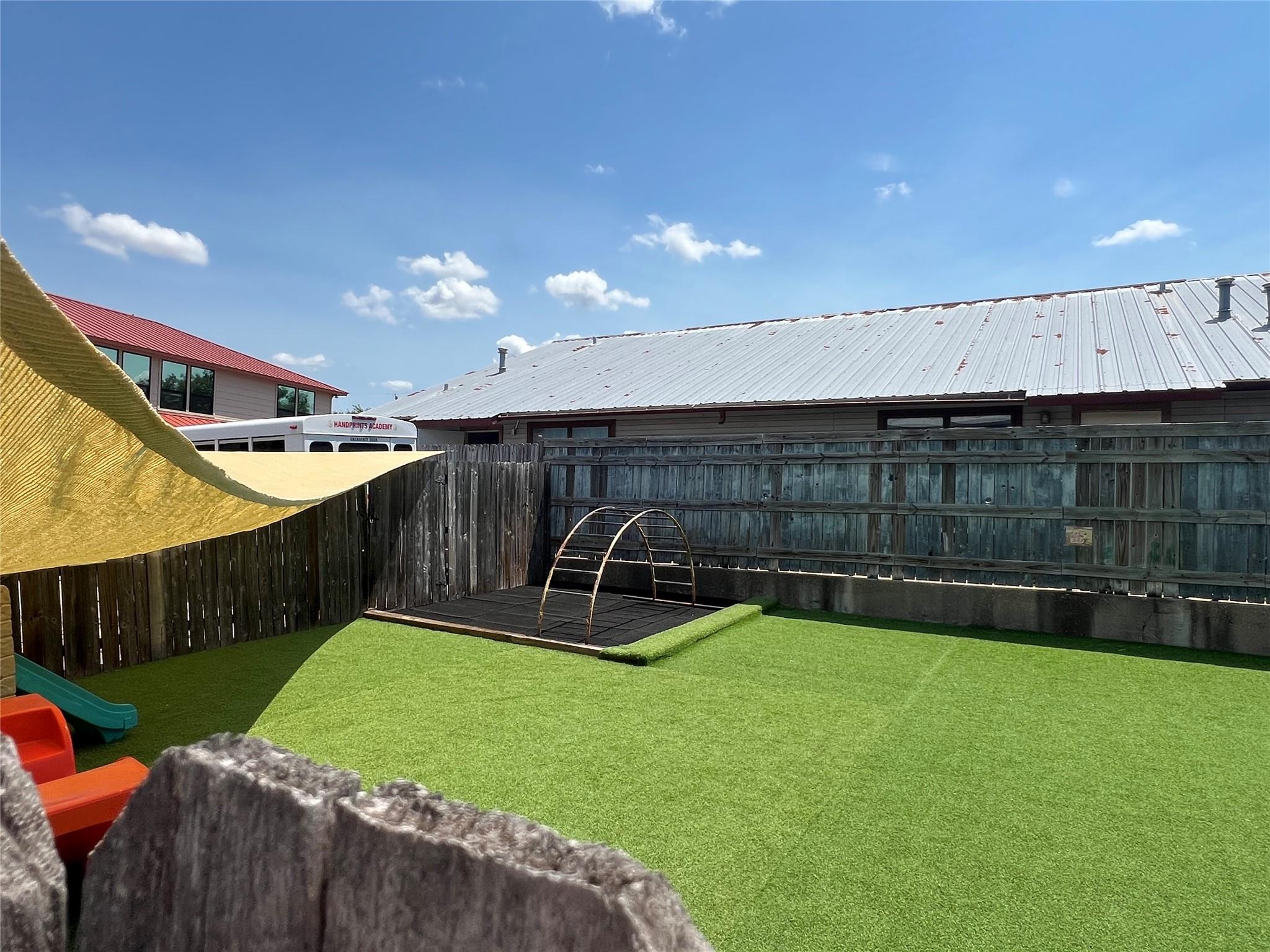 809 M L King Jr Dr, Copperas Cove, TX 76522