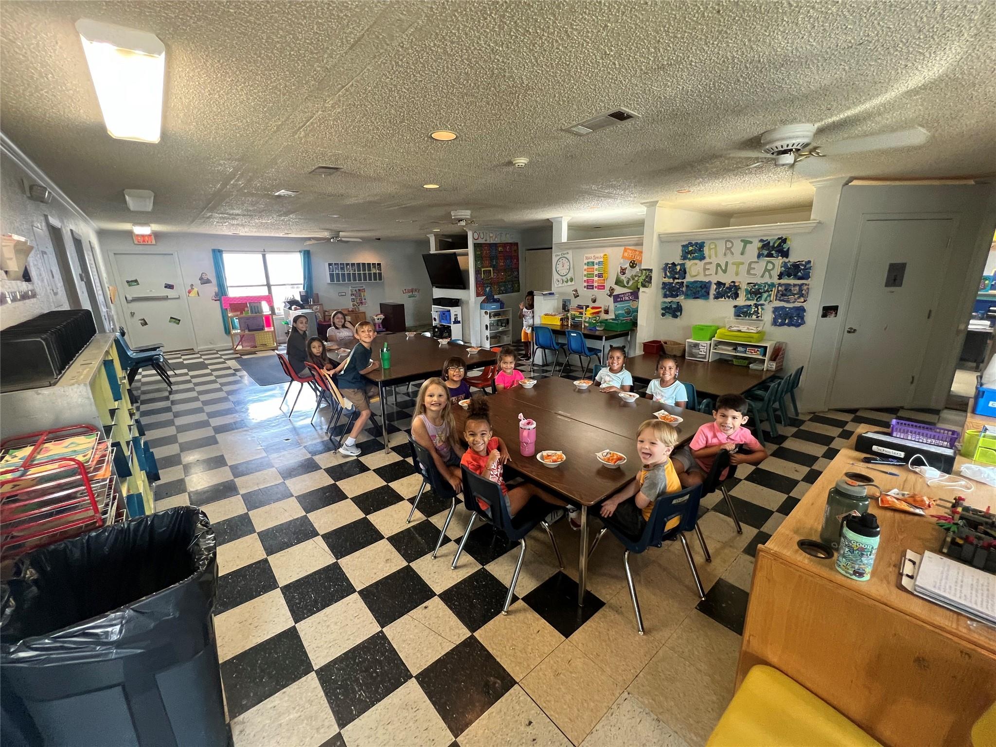 809 M L King Jr Dr, Copperas Cove, TX 76522