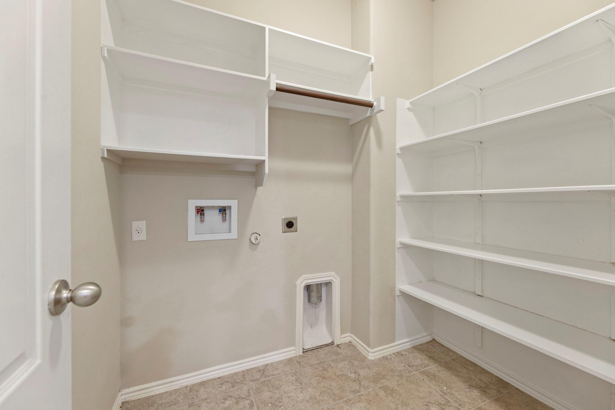 18712 Mangan Way, Pflugerville, TX 78660