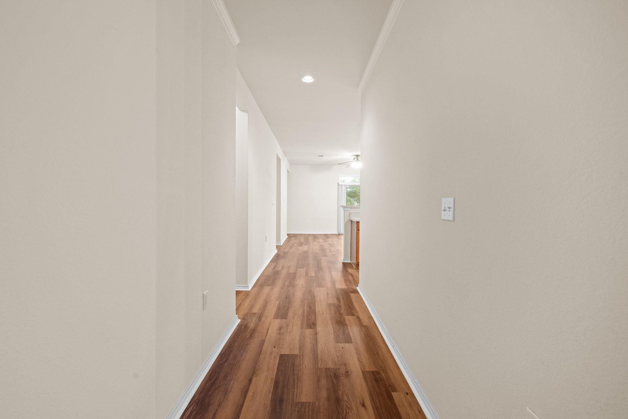 107 Sunny Side Bnd, Georgetown, TX 78633