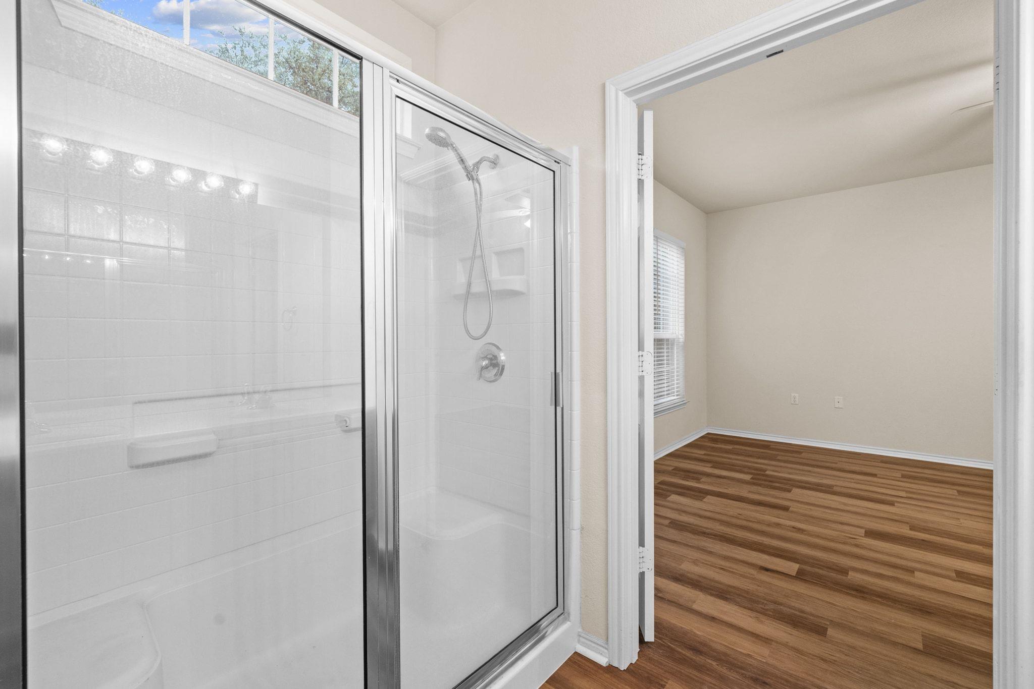 107 Sunny Side Bnd, Georgetown, TX 78633