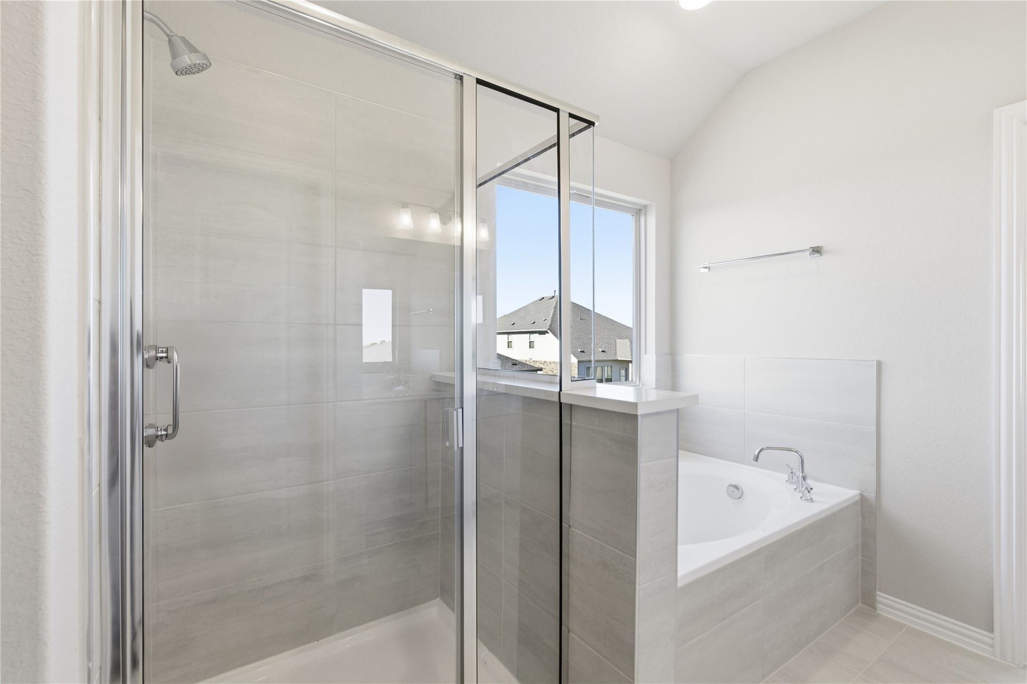 13700 Tucker Hedge Pass, Elgin, TX 78621