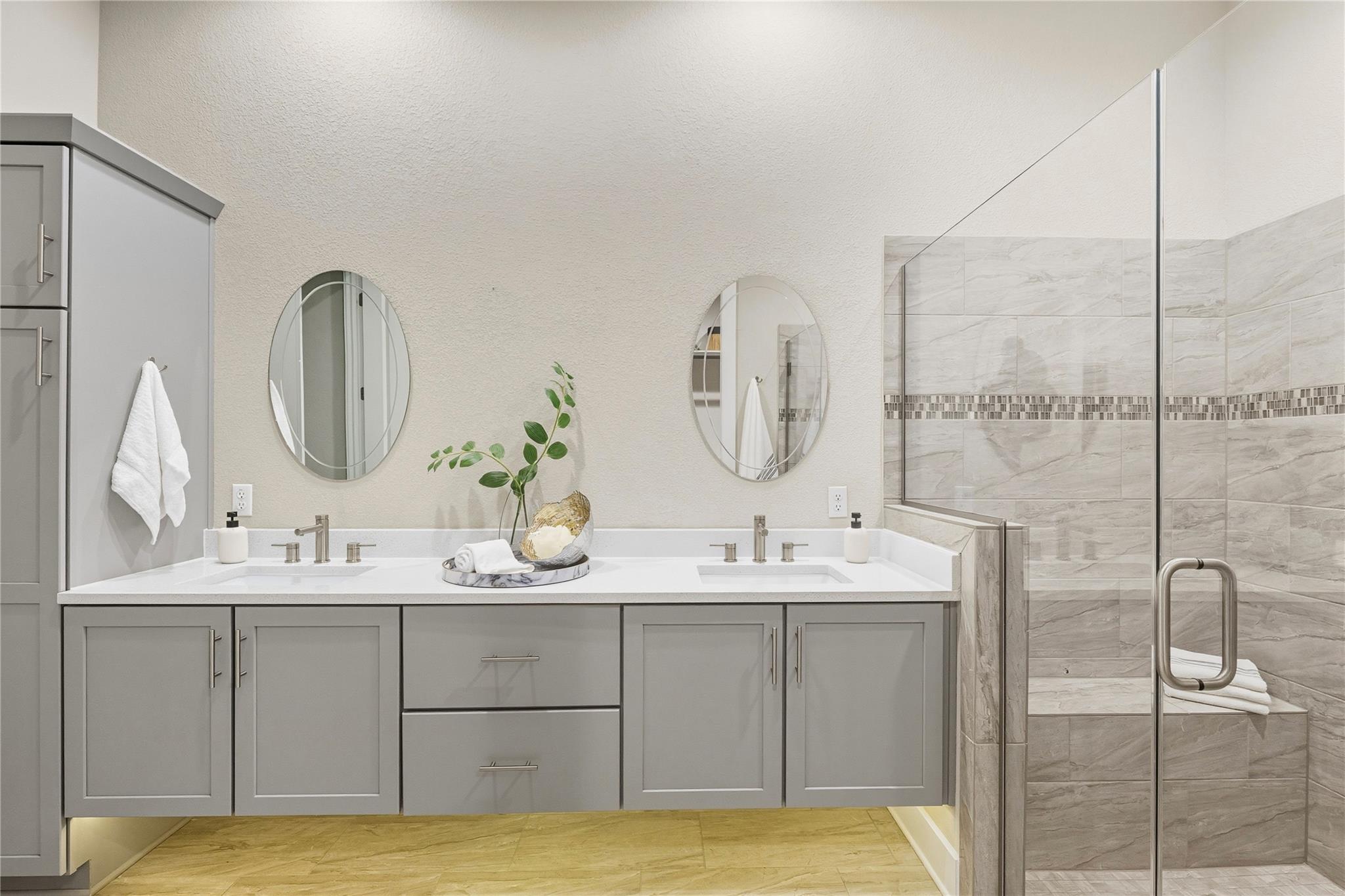 4323 Spicewood Springs Rd # 1, Austin, TX 78759