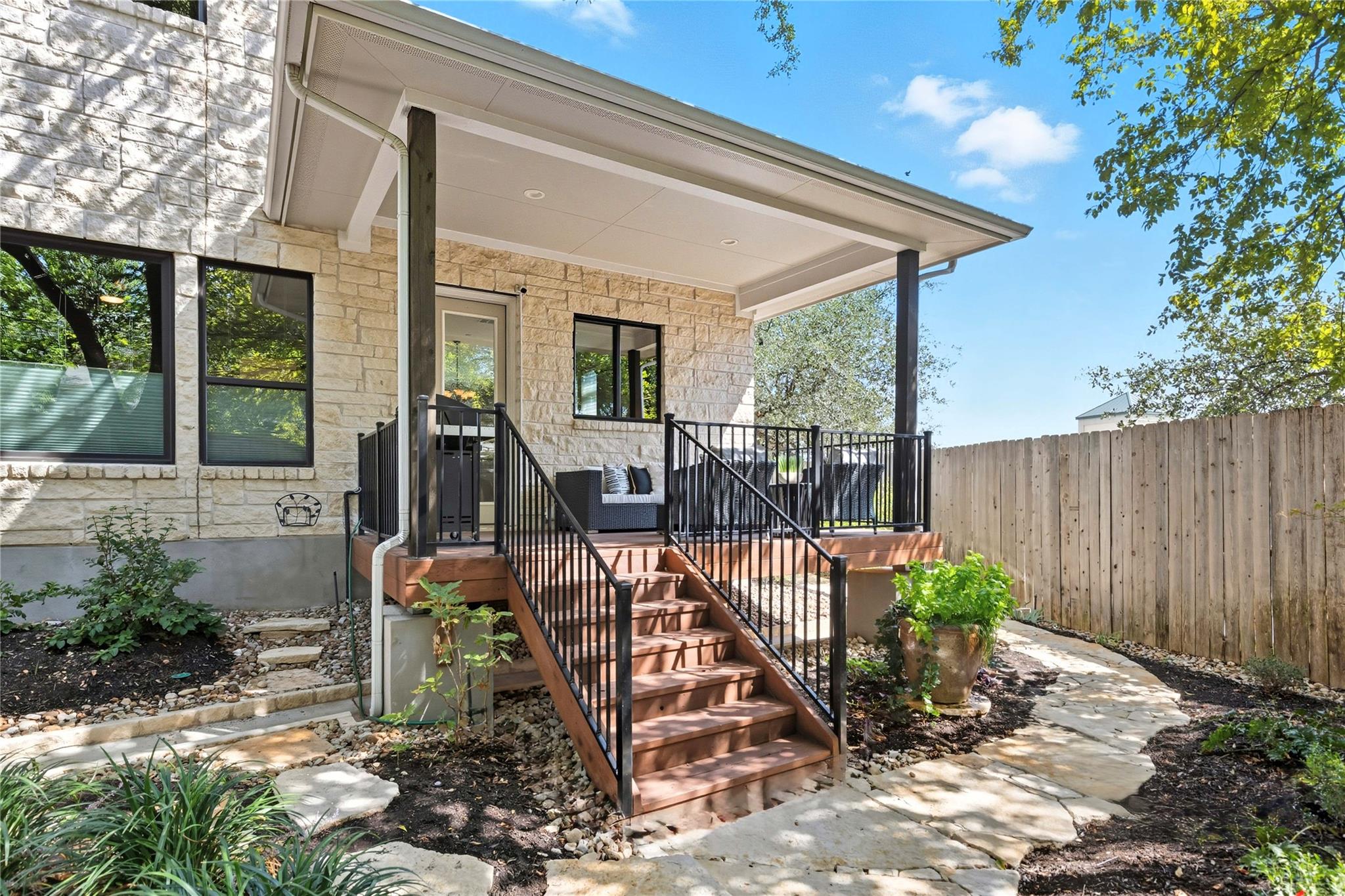 4323 Spicewood Springs Rd # 1, Austin, TX 78759