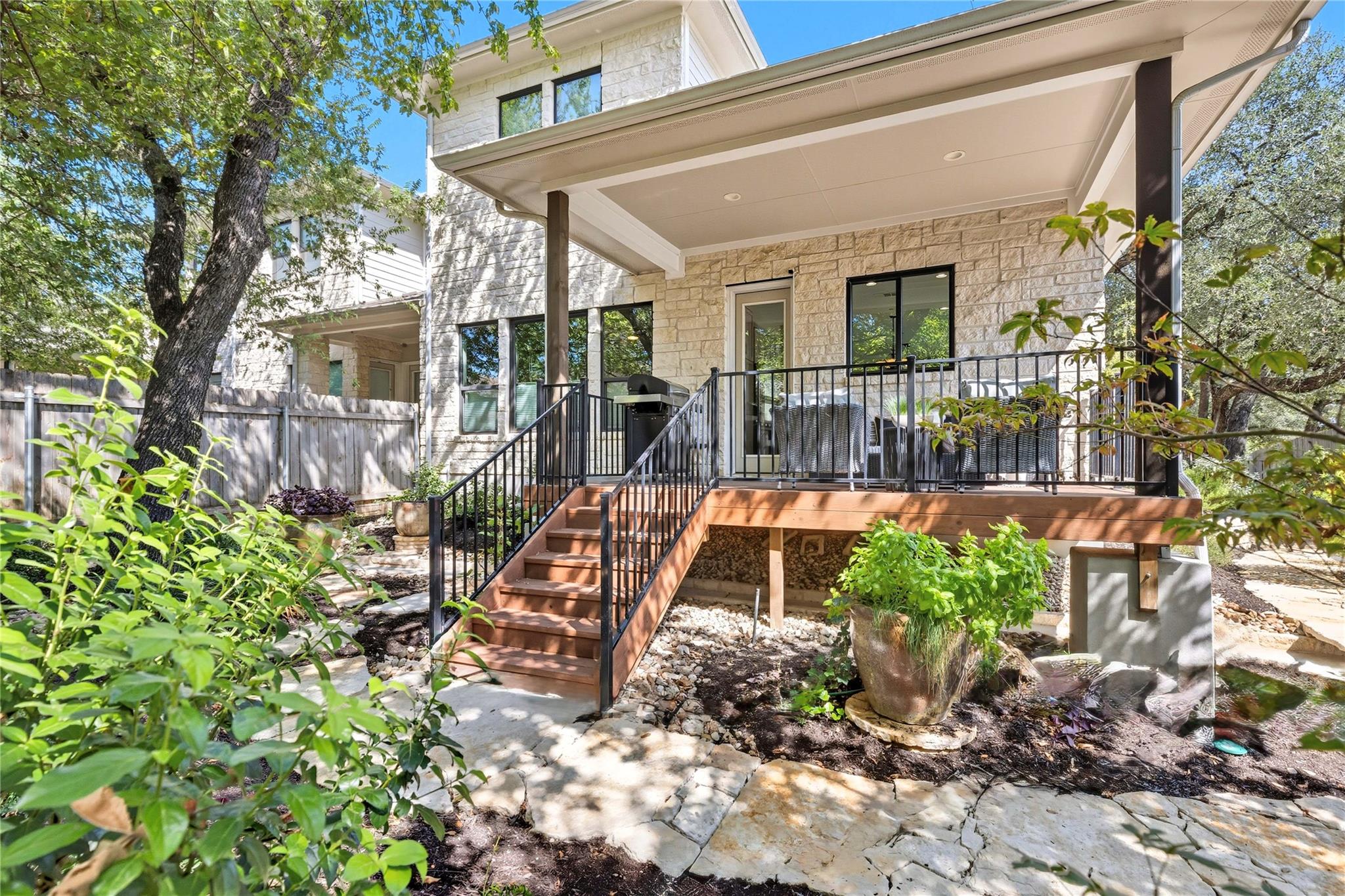 4323 Spicewood Springs Rd # 1, Austin, TX 78759