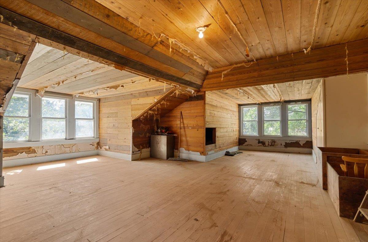 209 S Bowie St, Bartlett, TX 76511