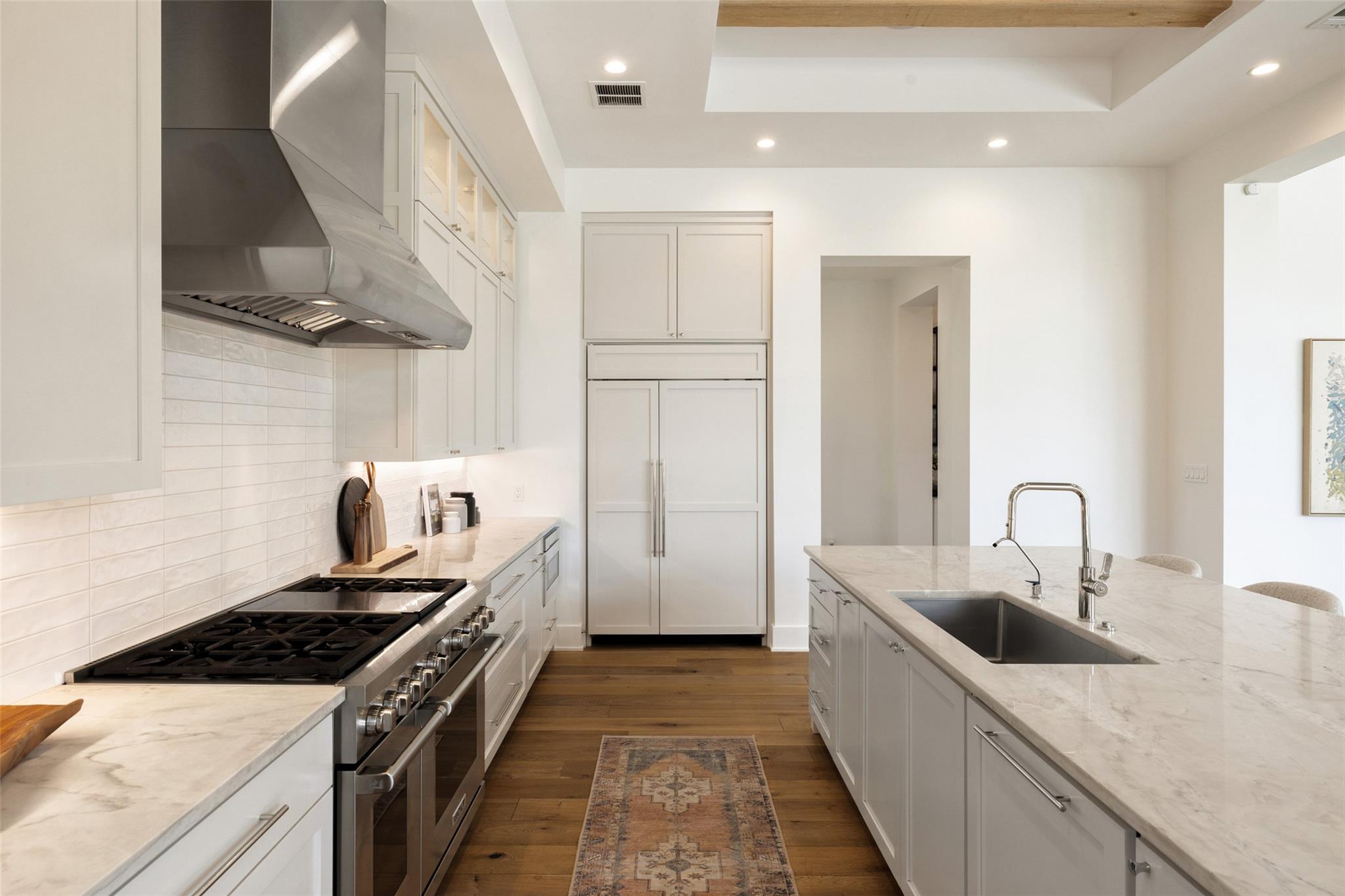 567 Delayne Dr, Austin, TX 78737