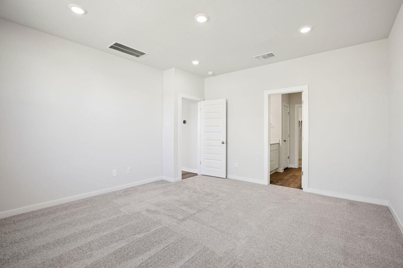 260 Escape Way, Jarrell, TX 76537