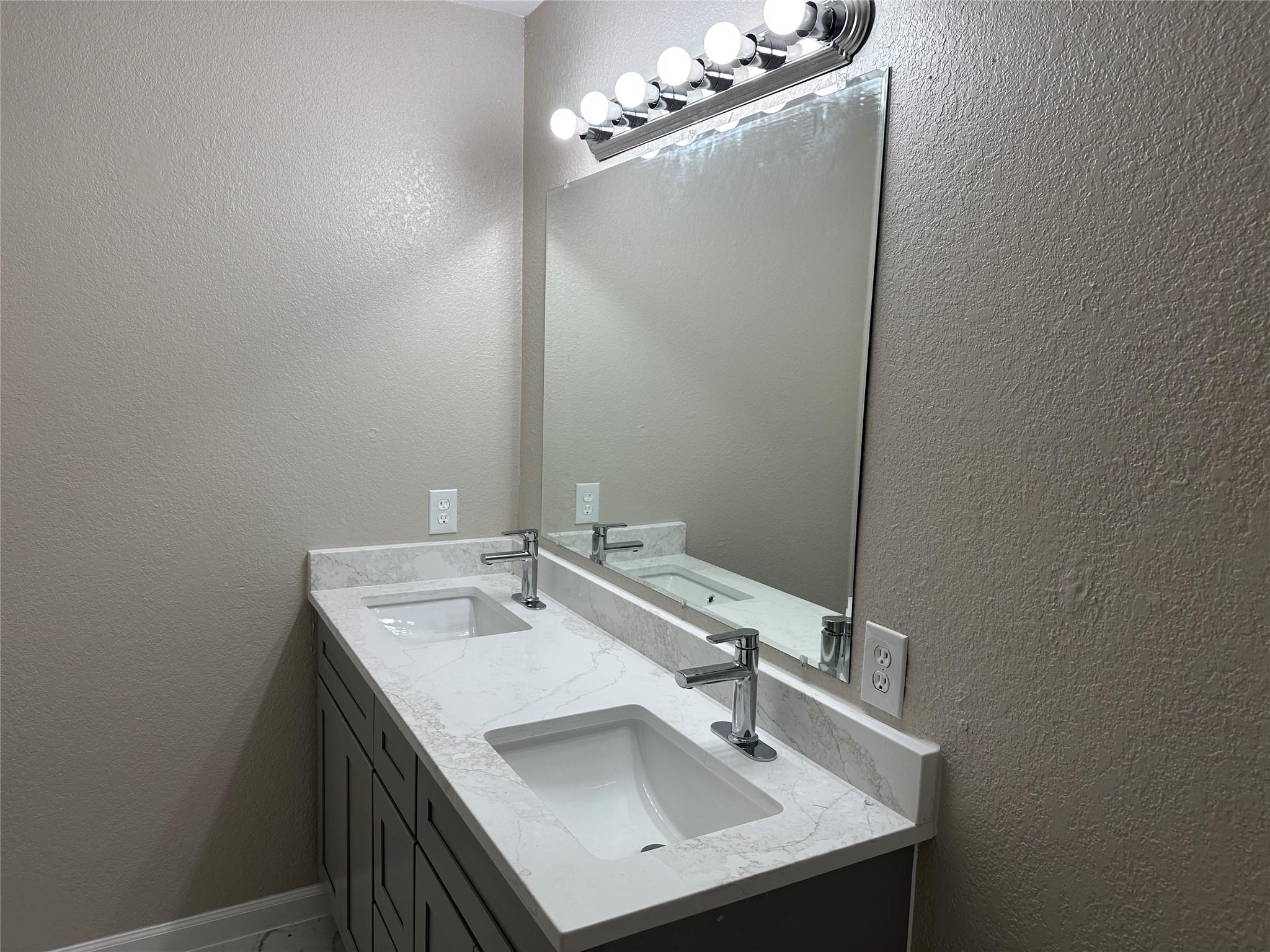 13817 Merseyside Dr, Pflugerville, TX 78660