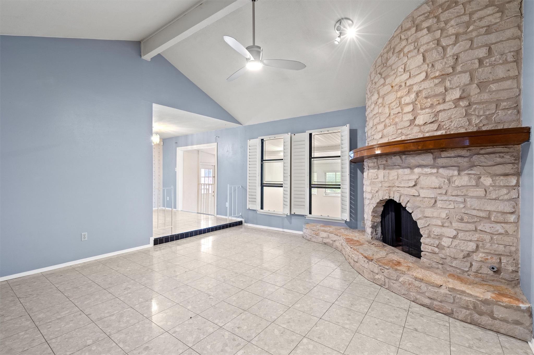 13108 Lamplight Village Ave, Austin, TX 78727