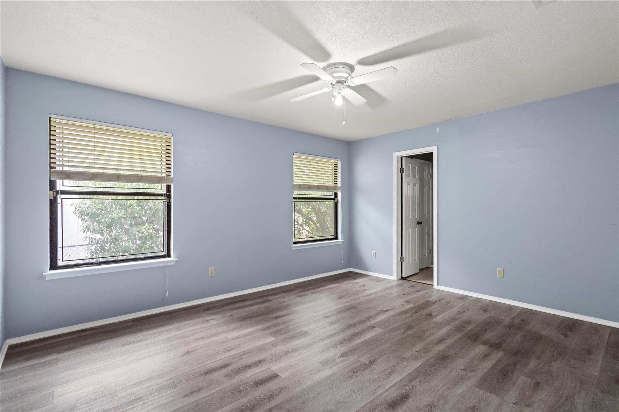 13108 Lamplight Village Ave, Austin, TX 78727