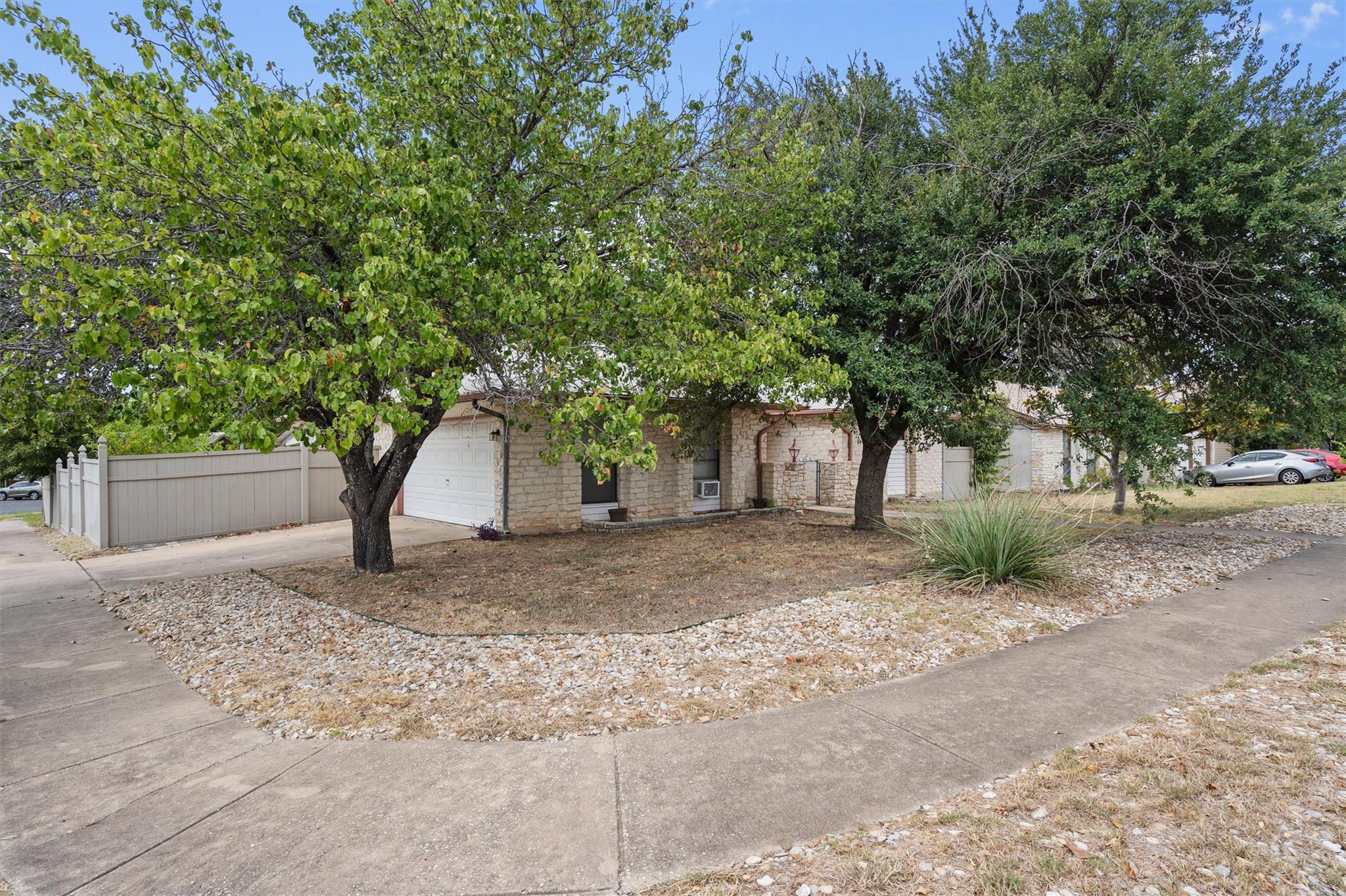 13108 Lamplight Village Ave, Austin, TX 78727