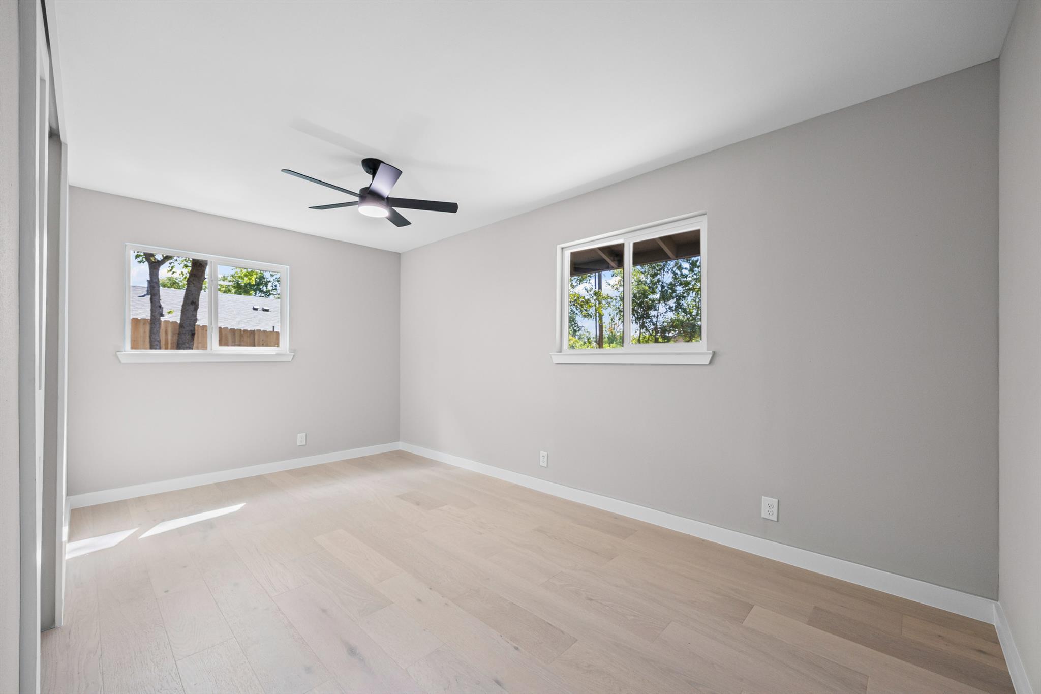 2007 Matthews Ln, Austin, TX 78745