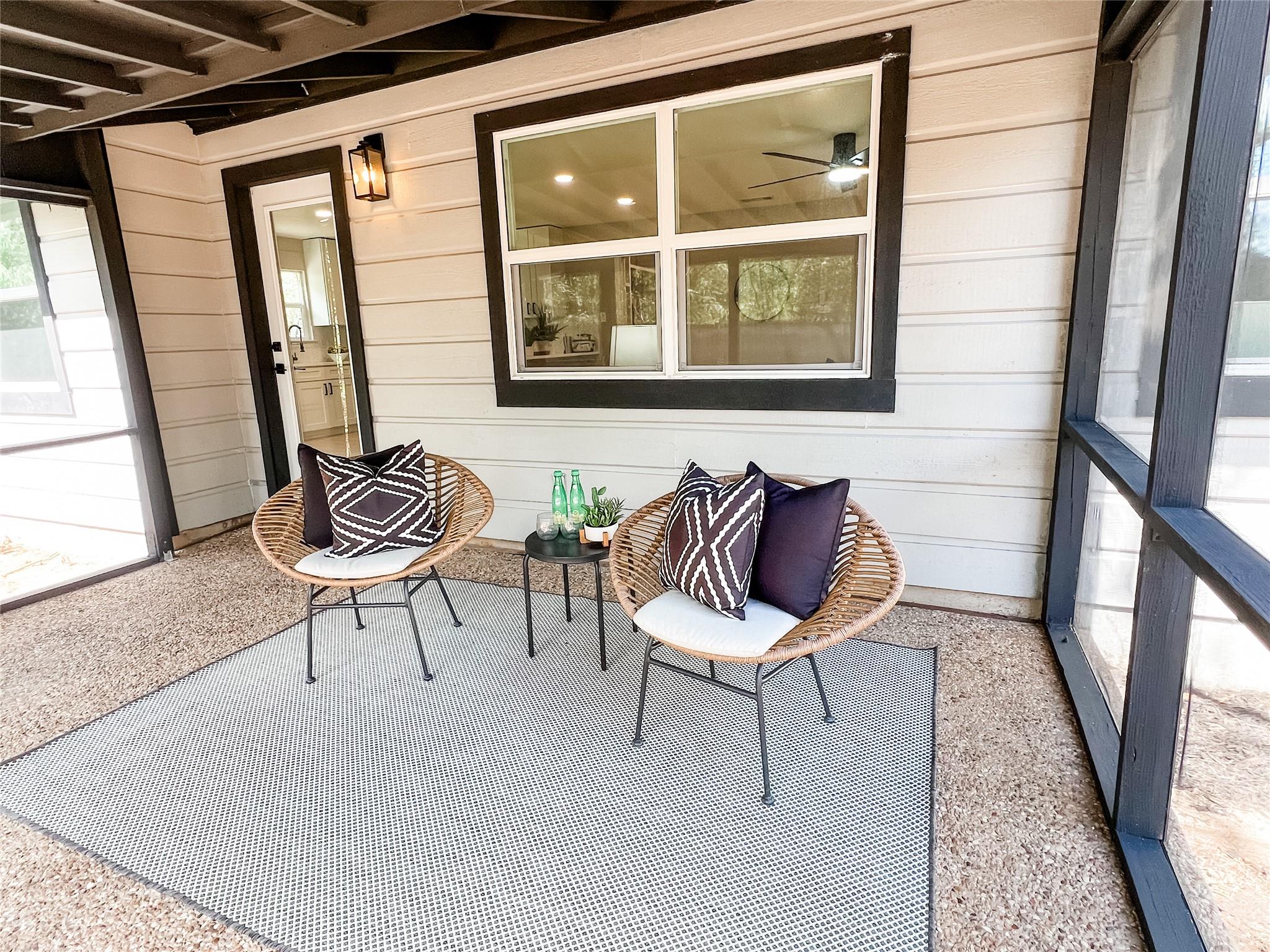 2007 Matthews Ln, Austin, TX 78745