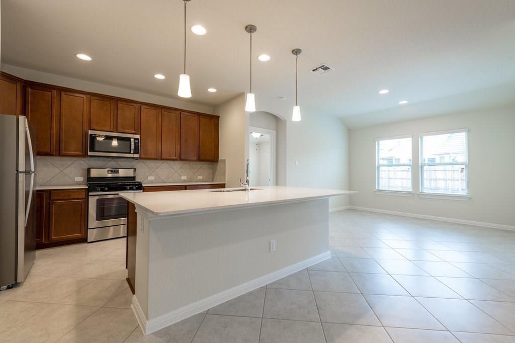 16912 N Lathrop Ave, Pflugerville, TX 78660