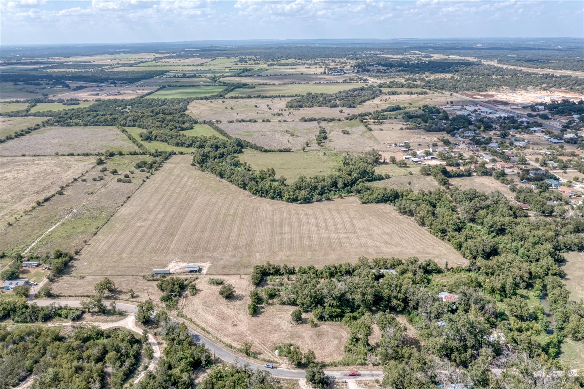 310 W Main St, Florence, TX 76527