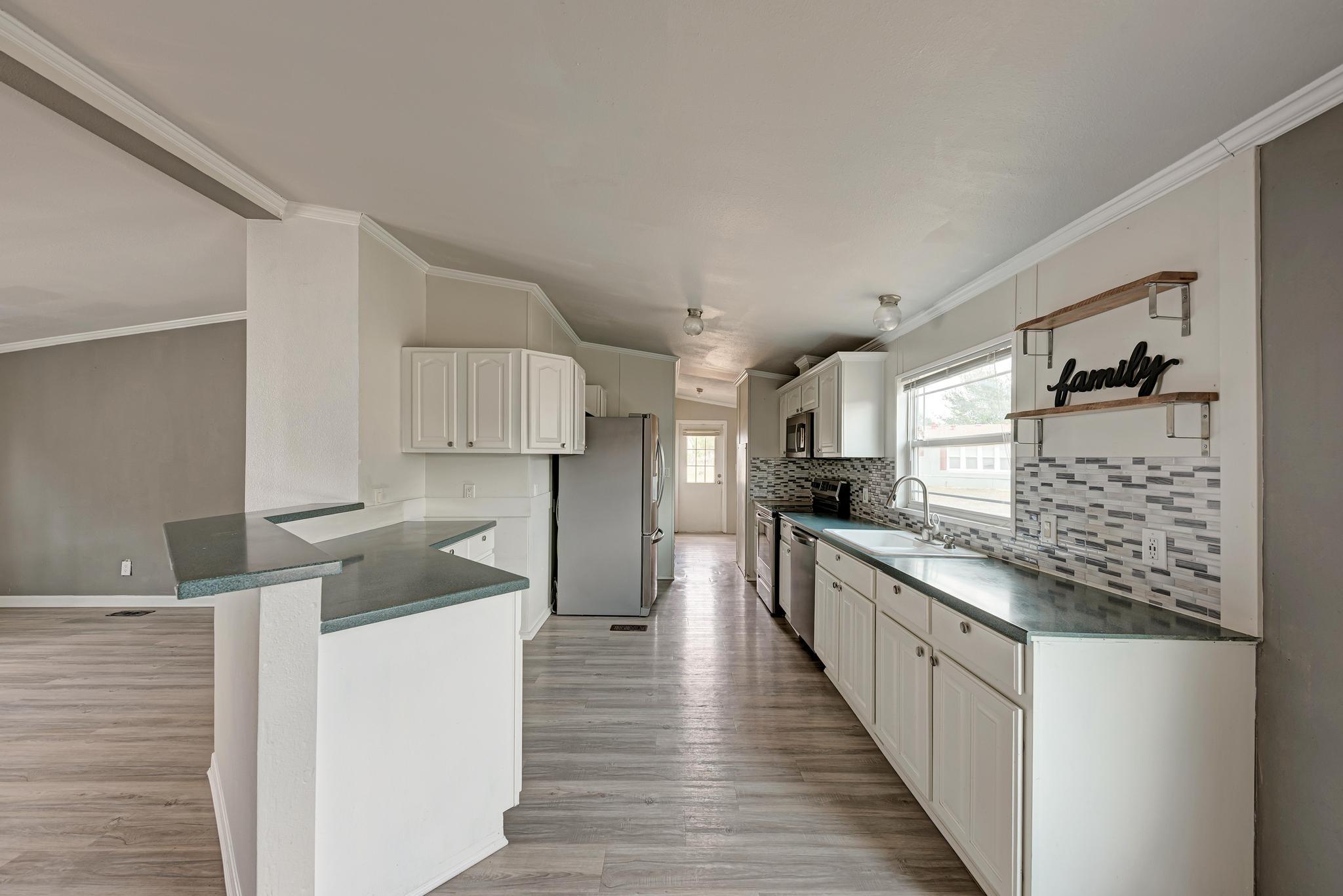 120 SE Silver Peak Dr, San Marcos, TX 78666