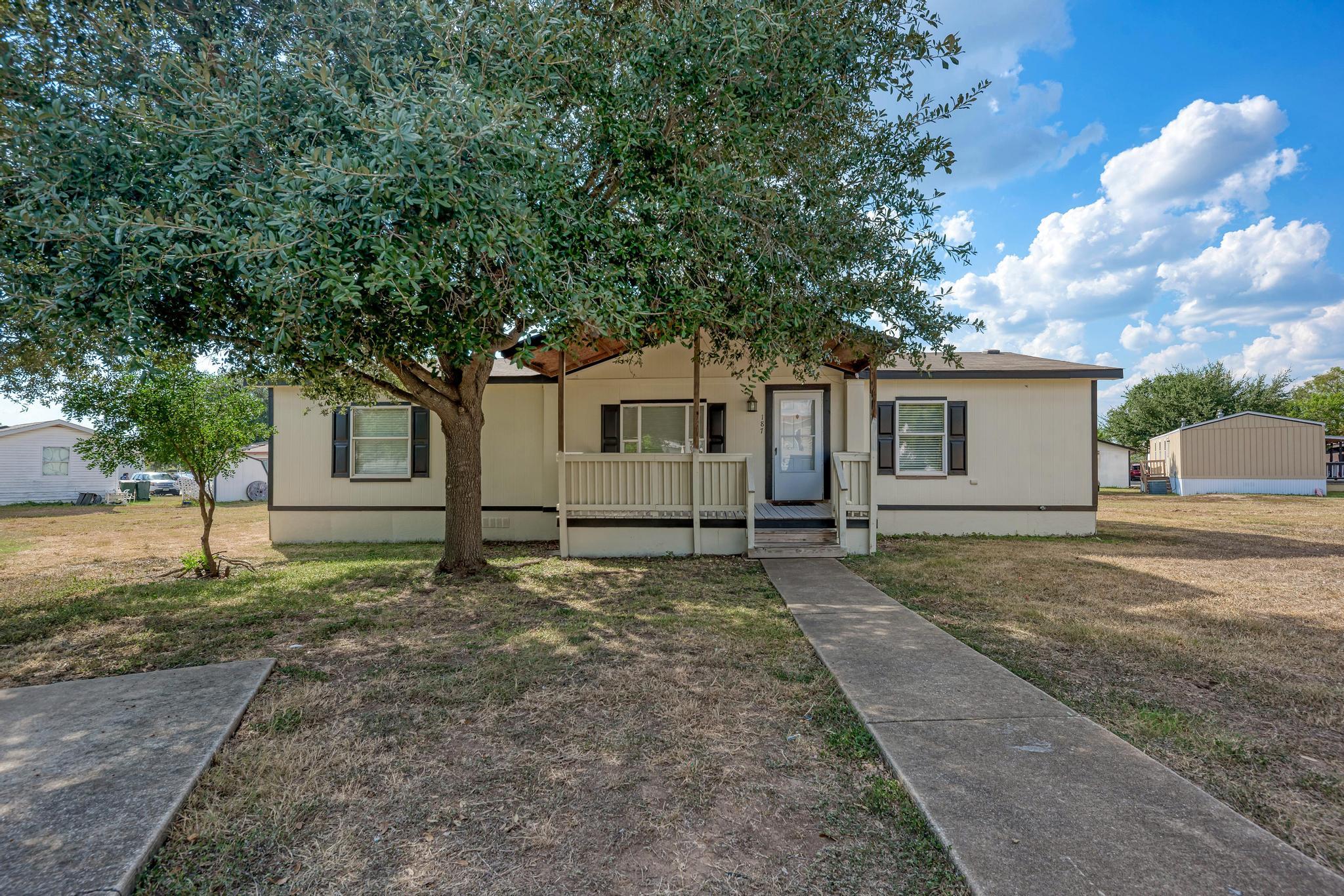 187 SE Horseshoe Bend, San Marcos, TX 78666