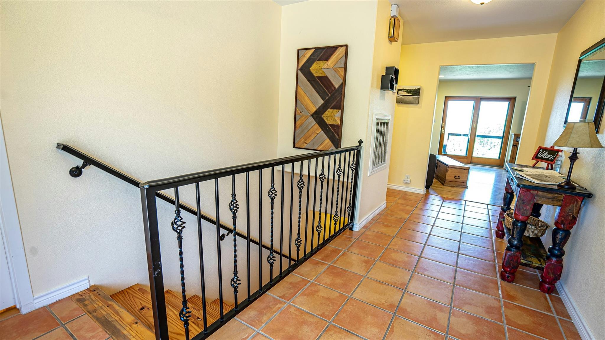 1121 Bradstreet St, Canyon Lake, TX 78133