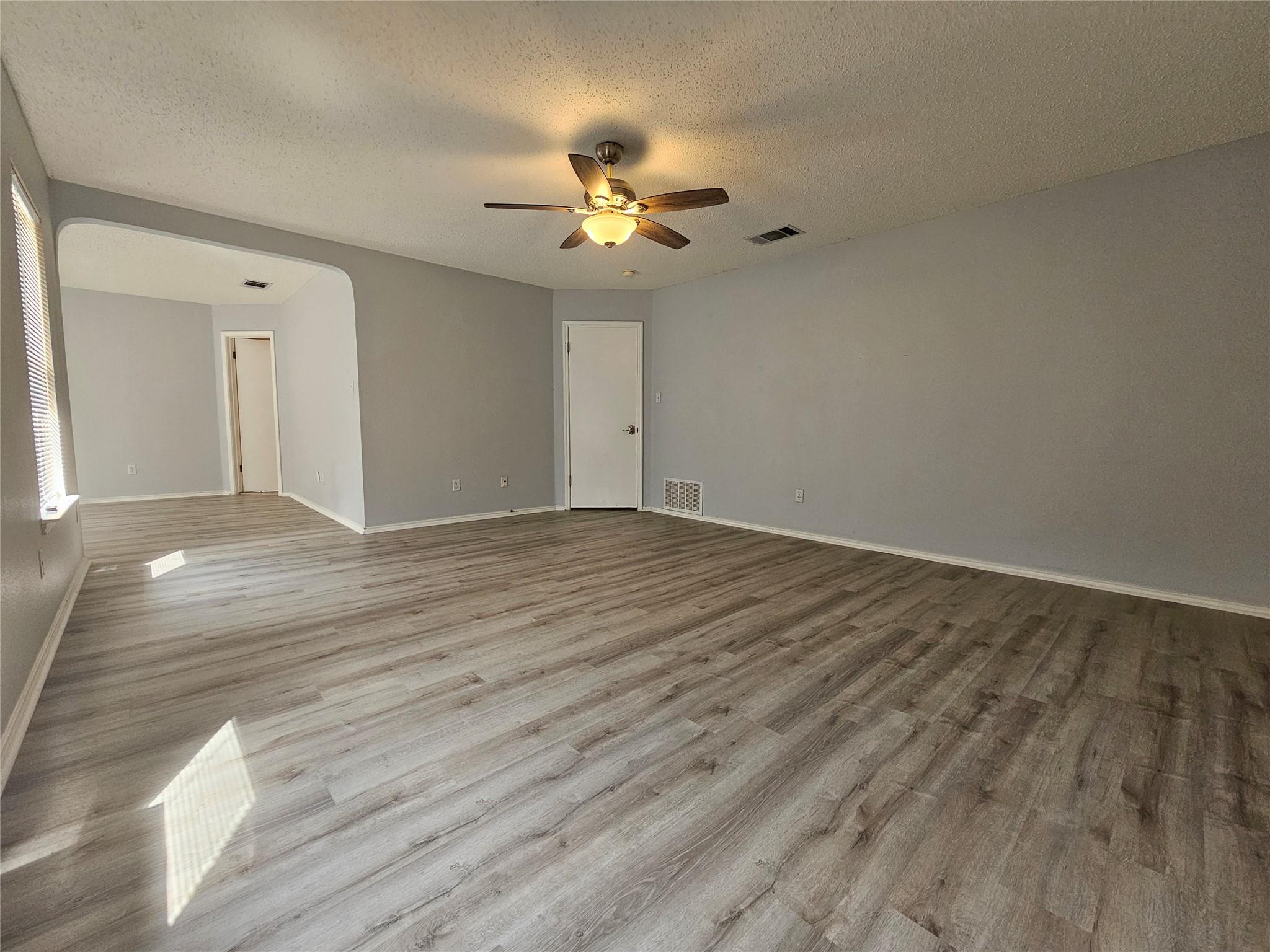 1113 Stillwell Rdg, Cedar Park, TX 78613