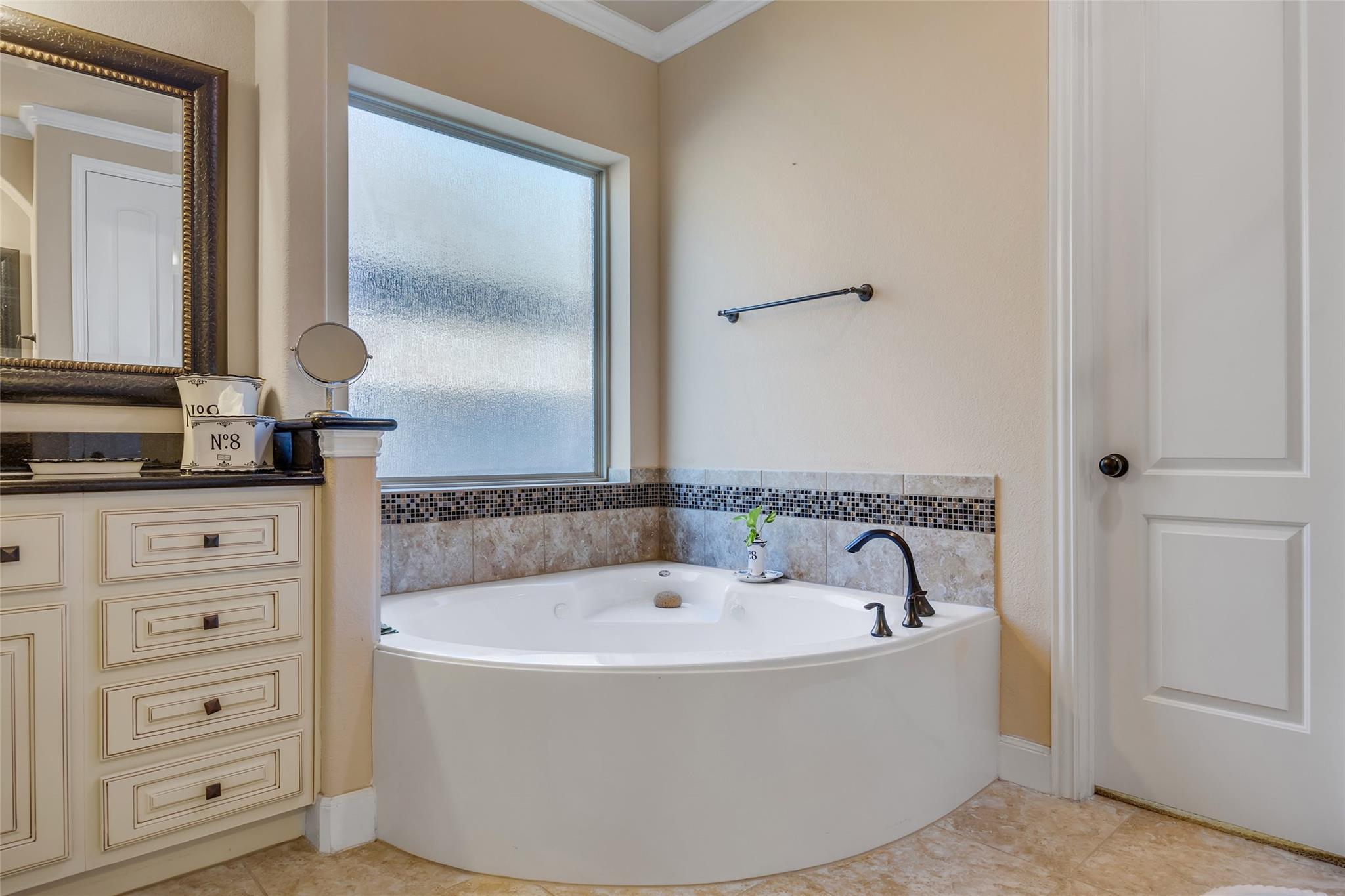 103 County Road 180 # 23, Leander, TX 78641