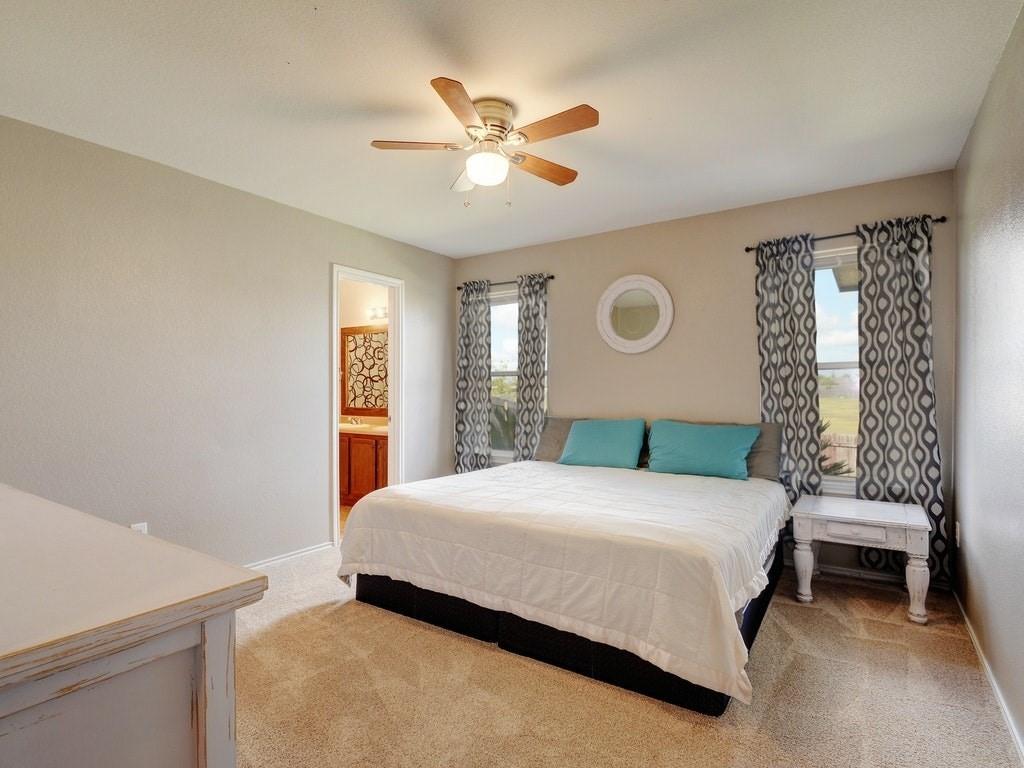 2488 Green Meadows Ln, Buda, TX 78610