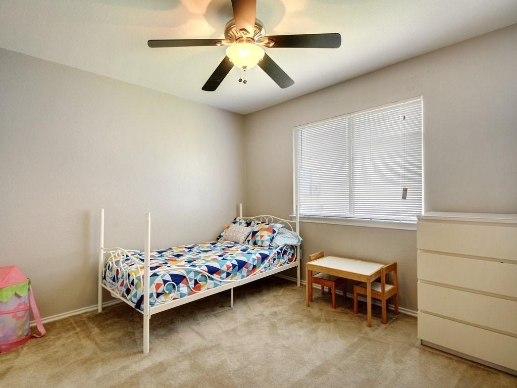 2488 Green Meadows Ln, Buda, TX 78610