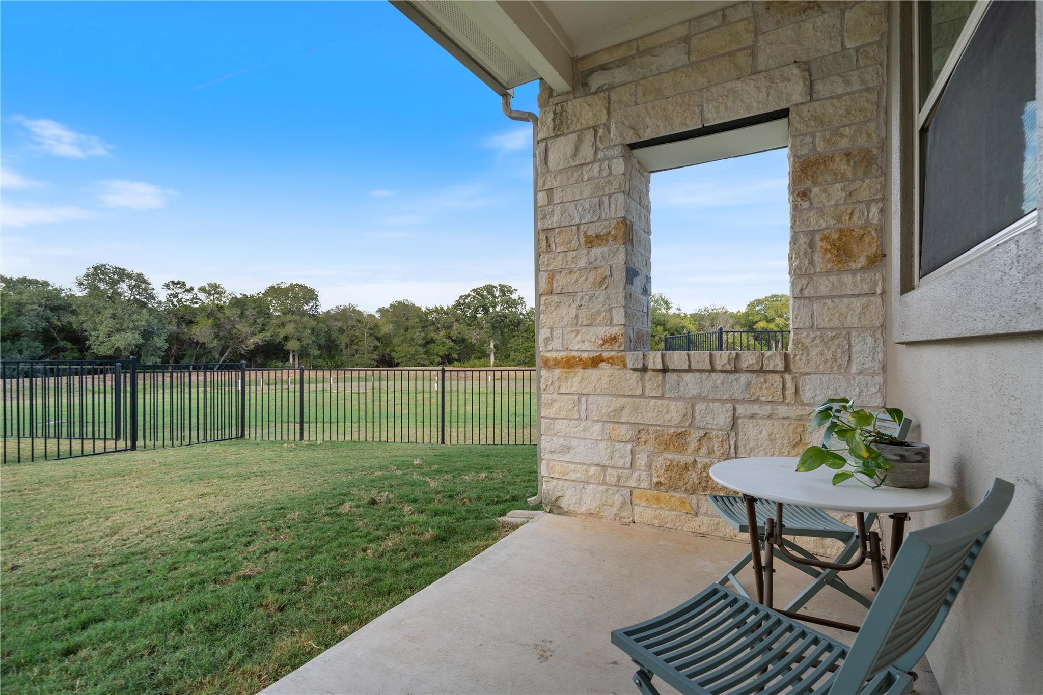 2400 Chambray Ct, Austin, TX 78748