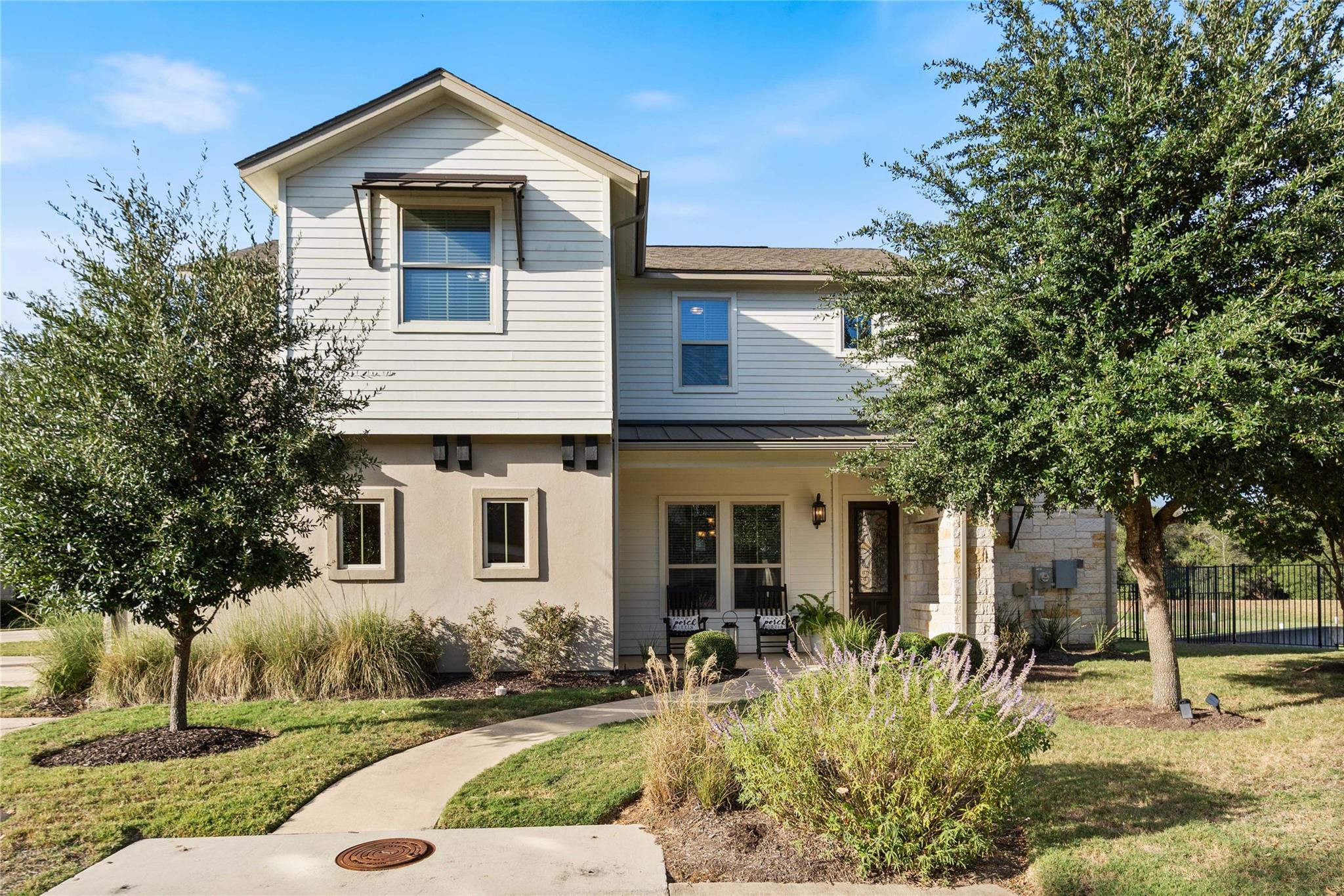 2400 Chambray Ct, Austin, TX 78748