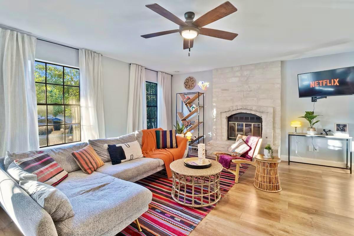 12903 Silver Creek Dr, Austin, TX 78727