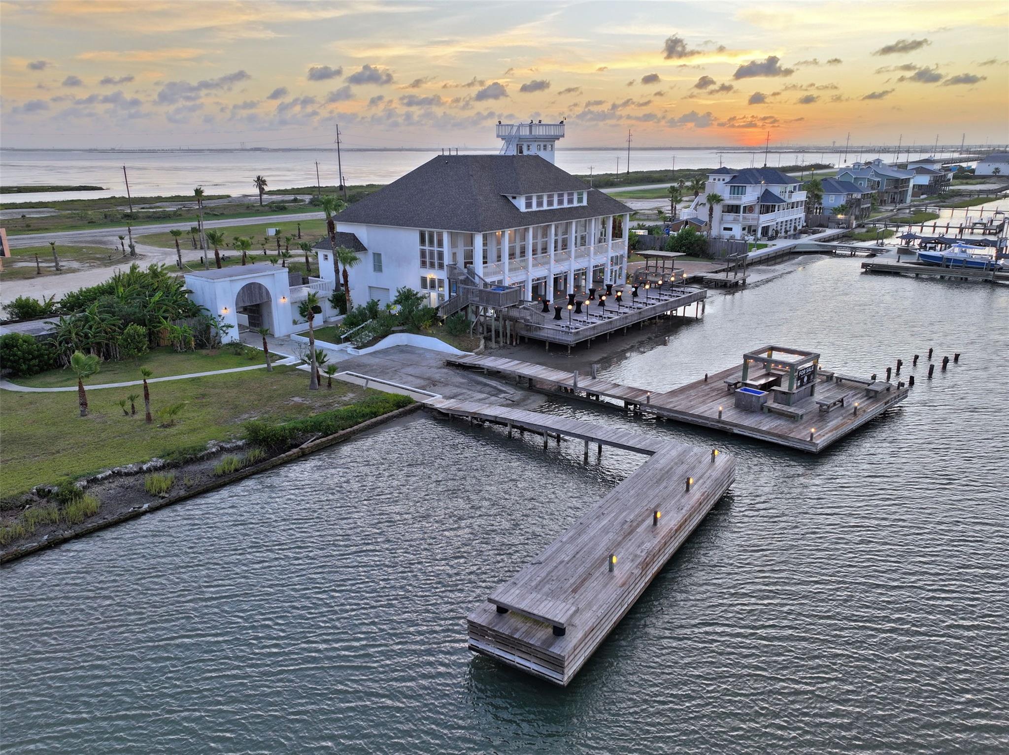 2100 E 361 Highway, Aransas Pass, TX 78336