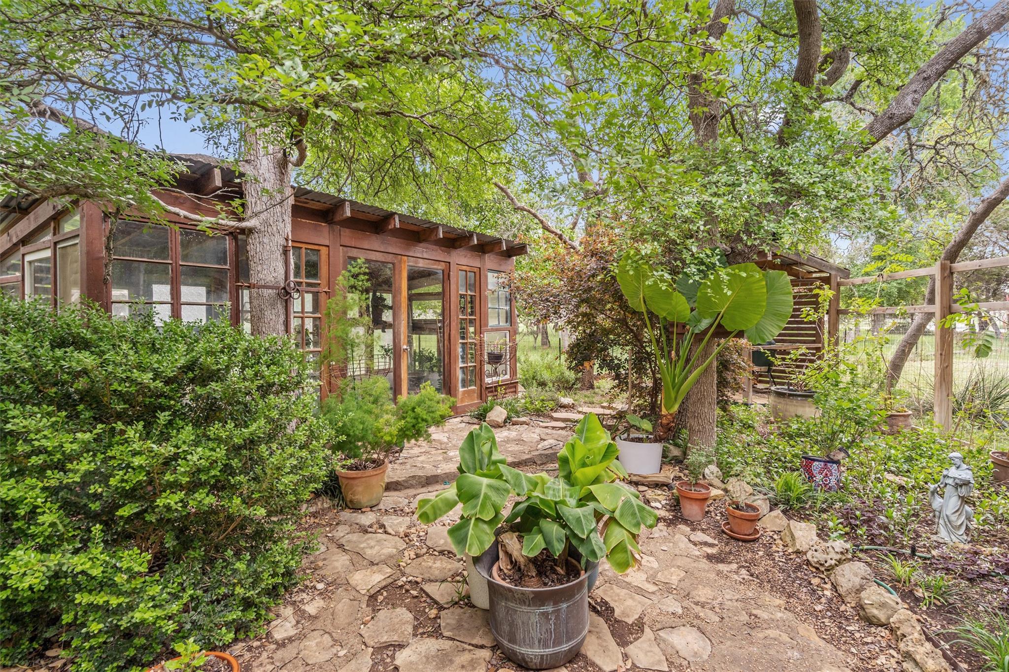 220 River Rapids Rd, Wimberley, TX 78676