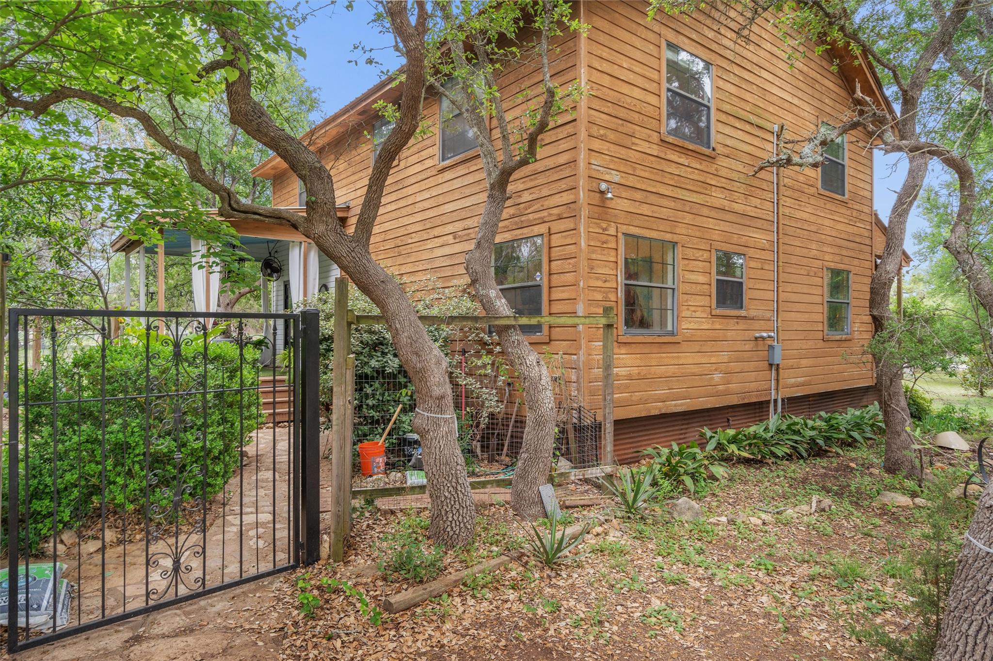 220 River Rapids Rd, Wimberley, TX 78676