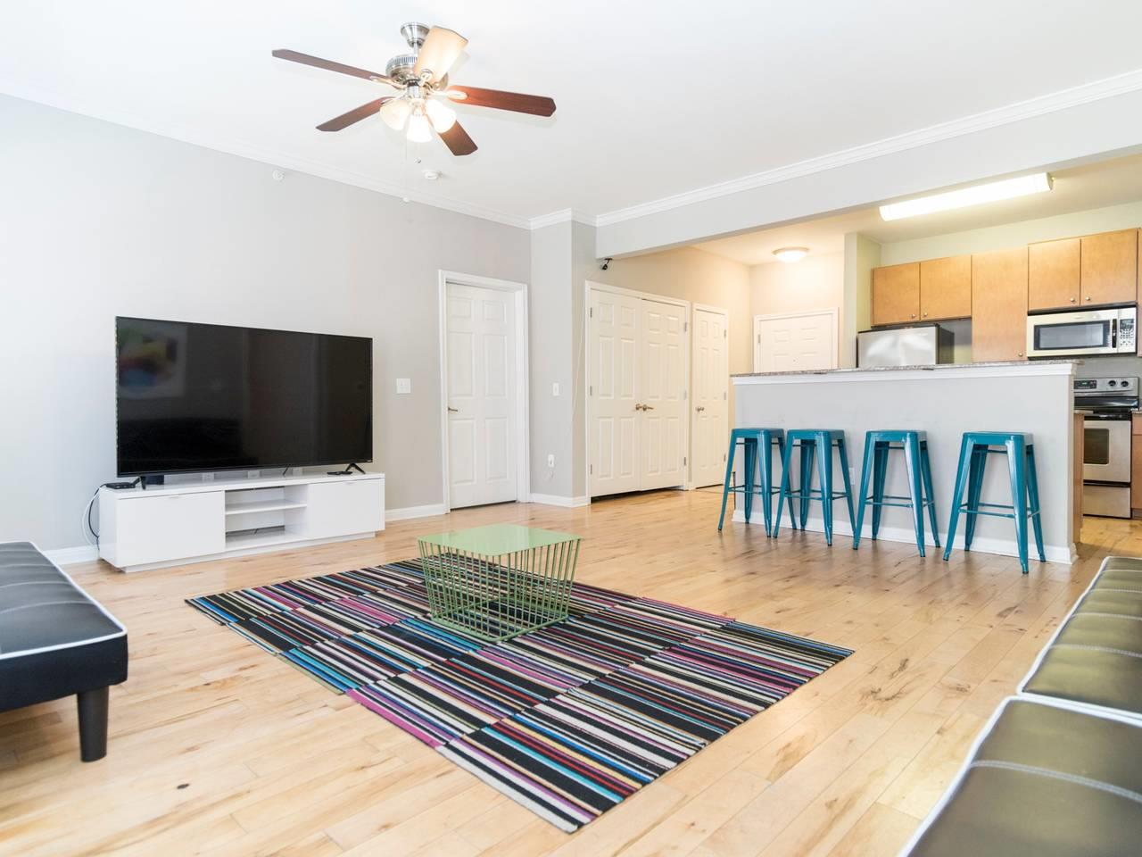 2502 Leon St # 214, Austin, TX 78705