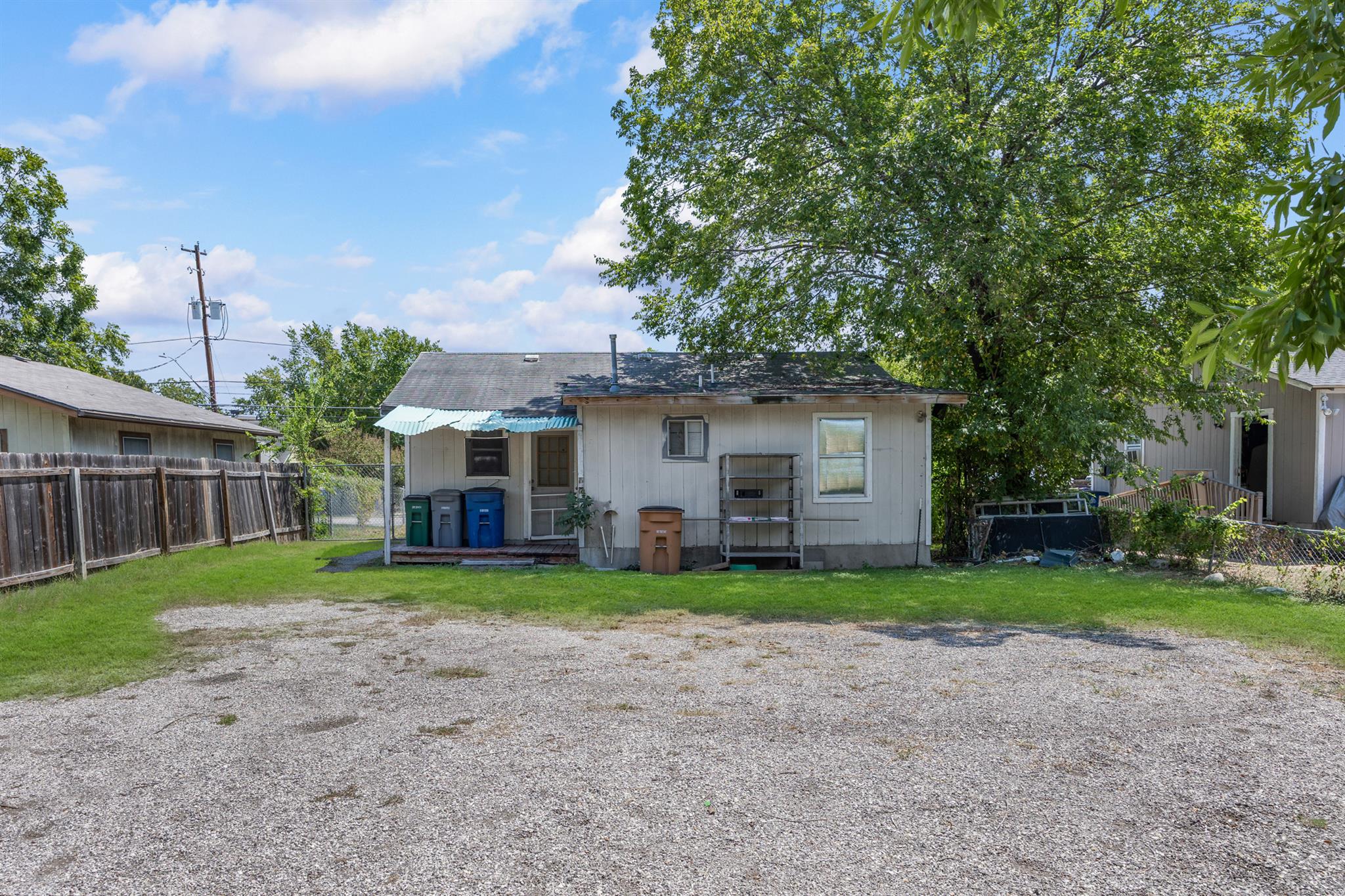 908 Vargas Rd, Austin, TX 78741