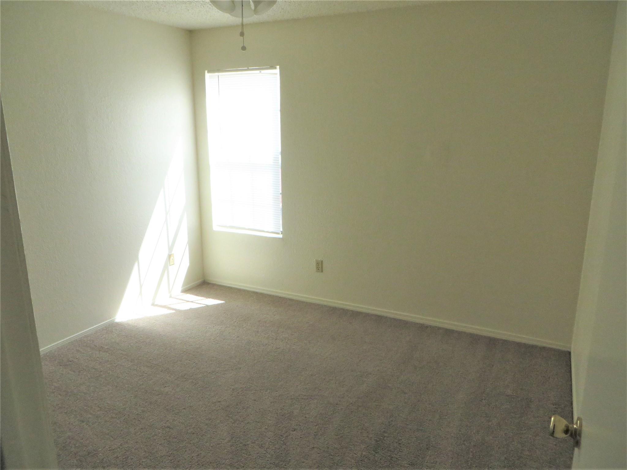 2217 Katy Ln # C, Georgetown, TX 78626