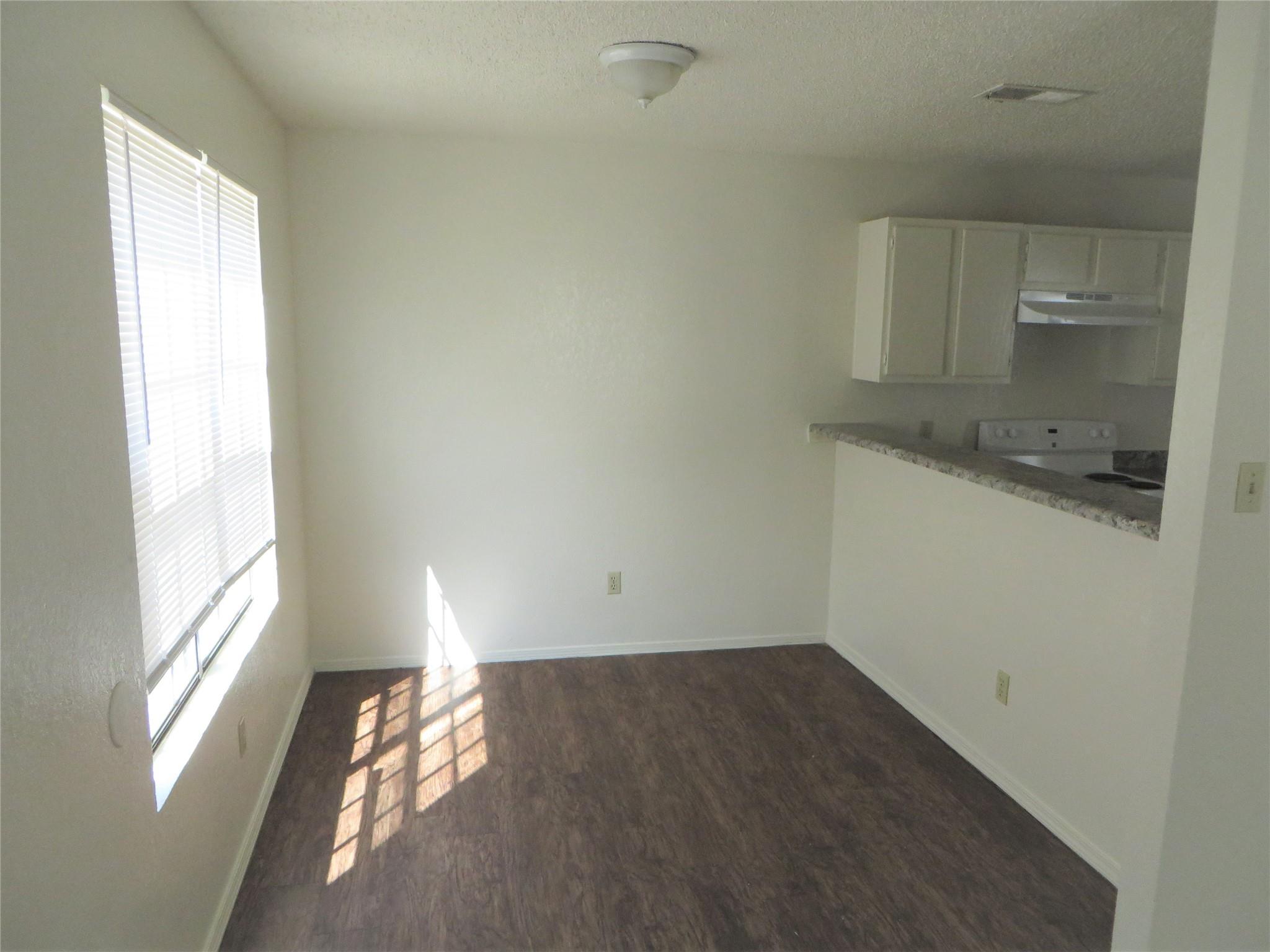 2217 Katy Ln # C, Georgetown, TX 78626