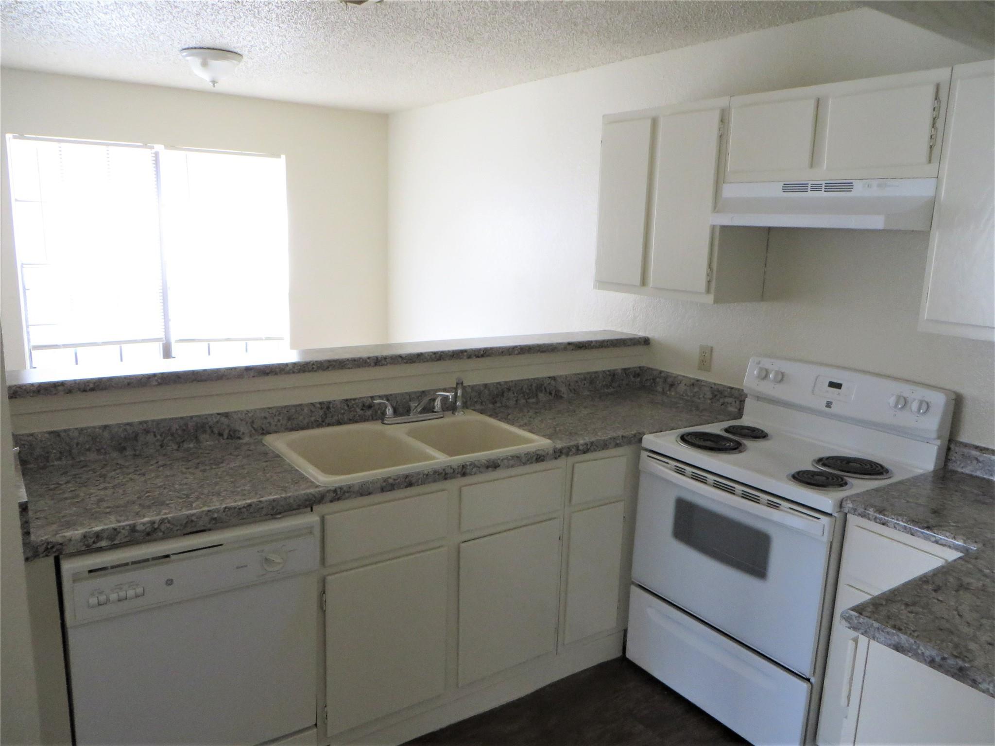 2217 Katy Ln # C, Georgetown, TX 78626