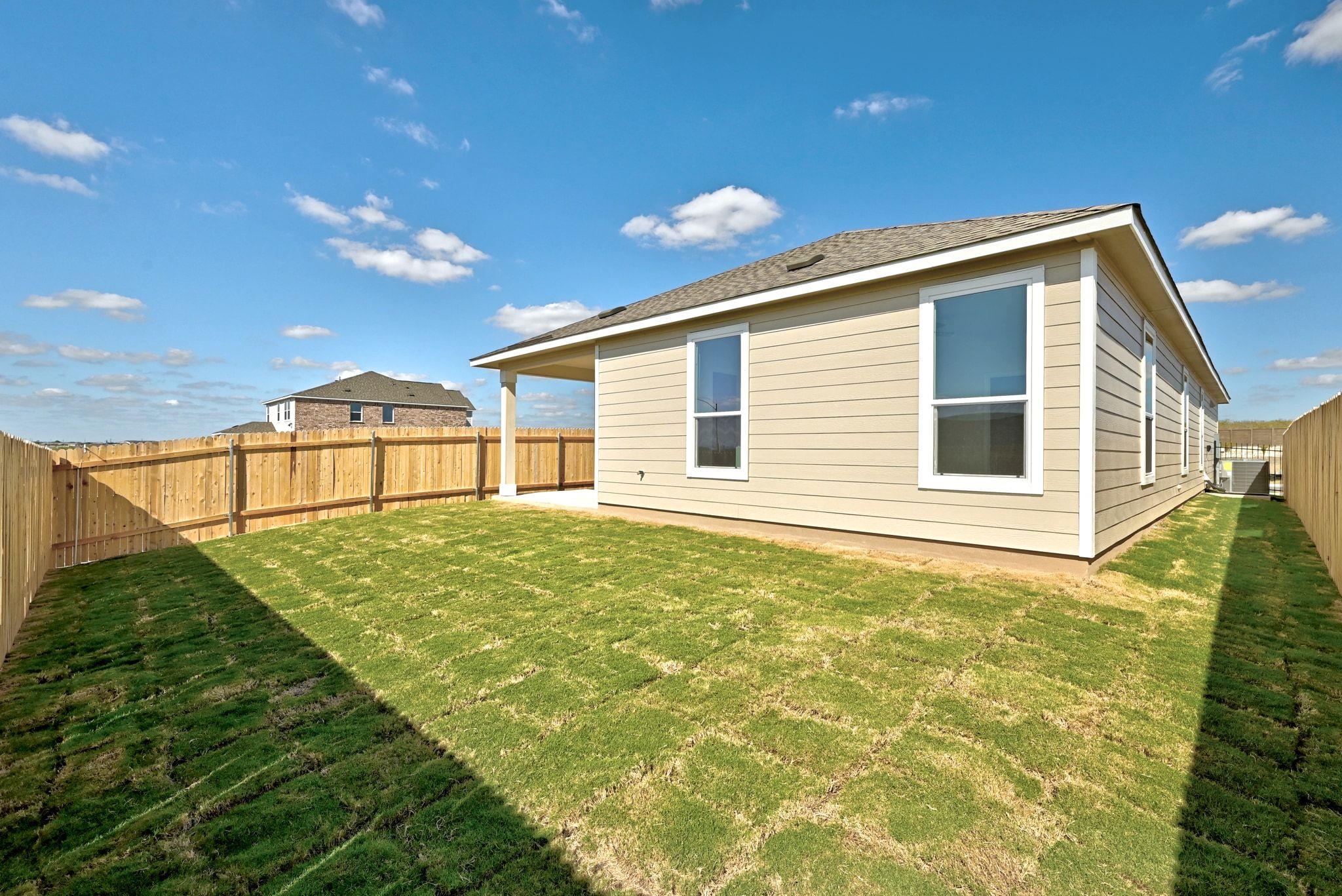 13305 Riversdale Rd, Del Valle, TX 78617