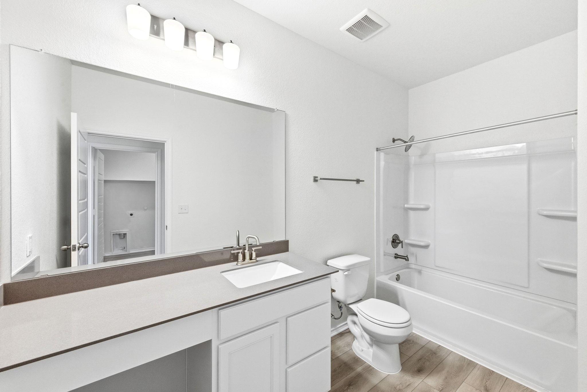 13305 Riversdale Rd, Del Valle, TX 78617