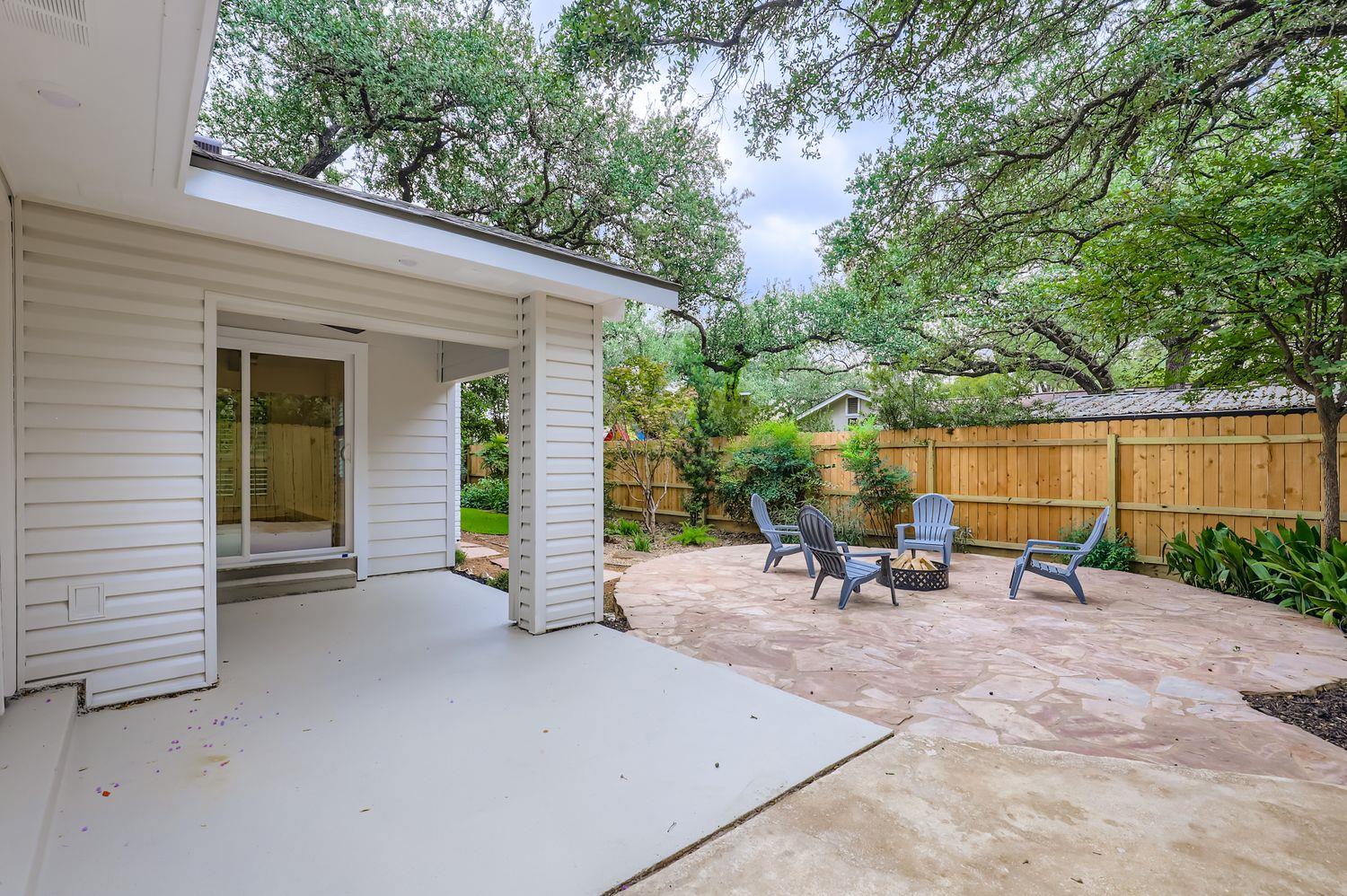 11703 Oak Knoll Dr, Austin, TX 78759