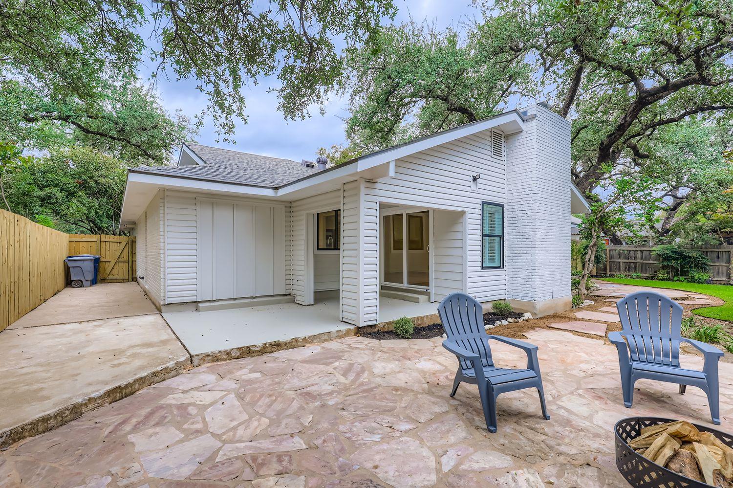 11703 Oak Knoll Dr, Austin, TX 78759