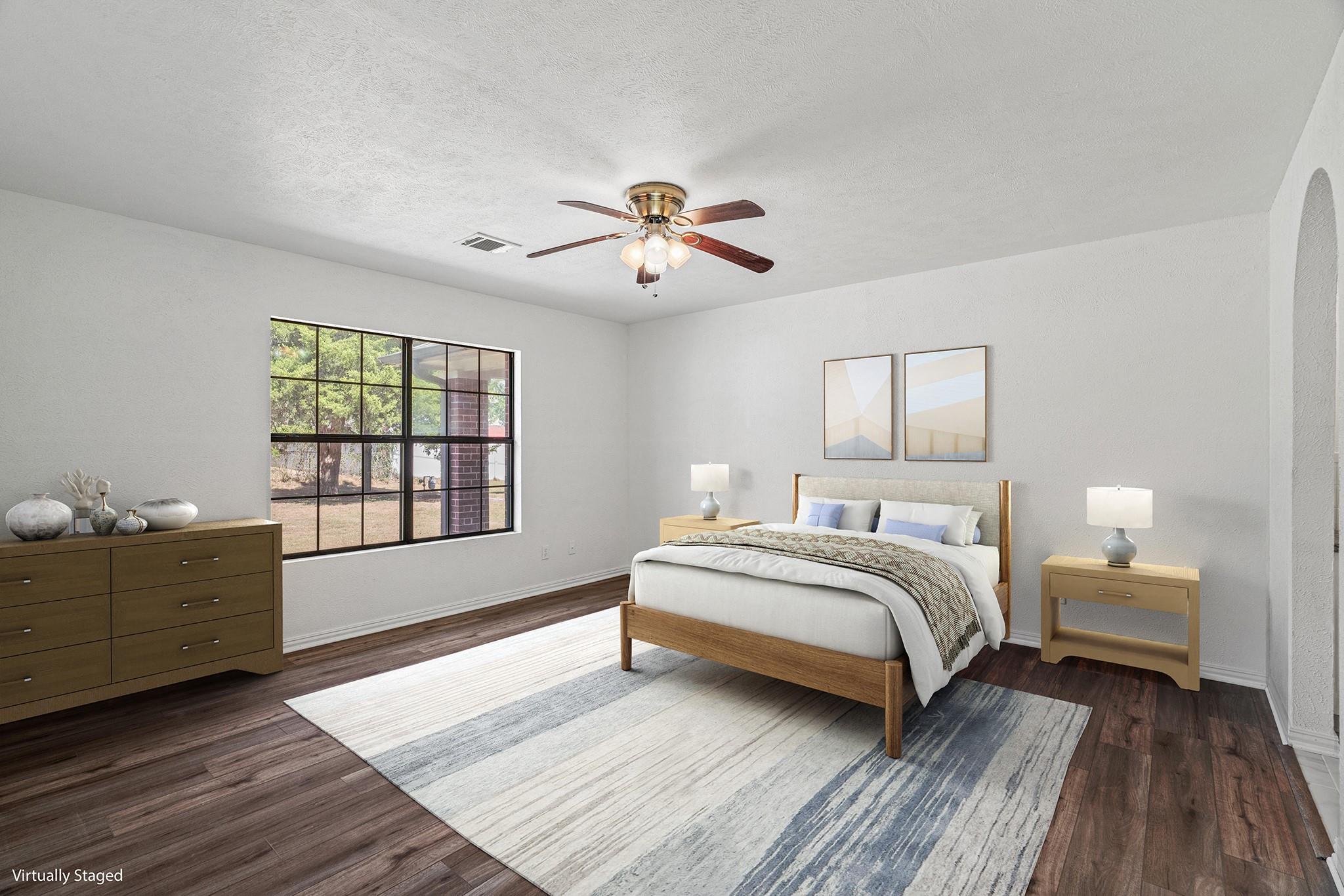 1904 Murray Ave, Rockdale, TX 76567