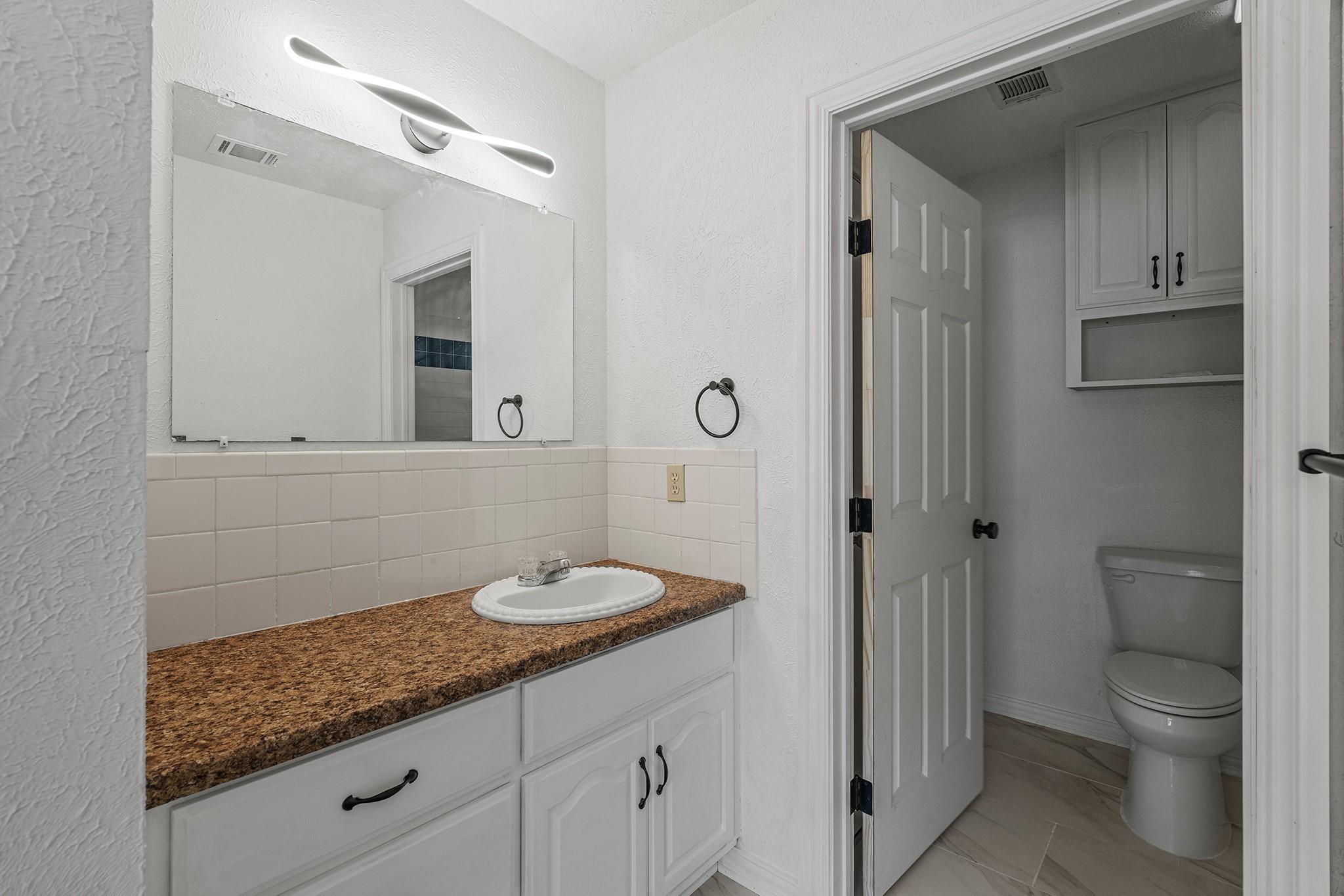 1904 Murray Ave, Rockdale, TX 76567