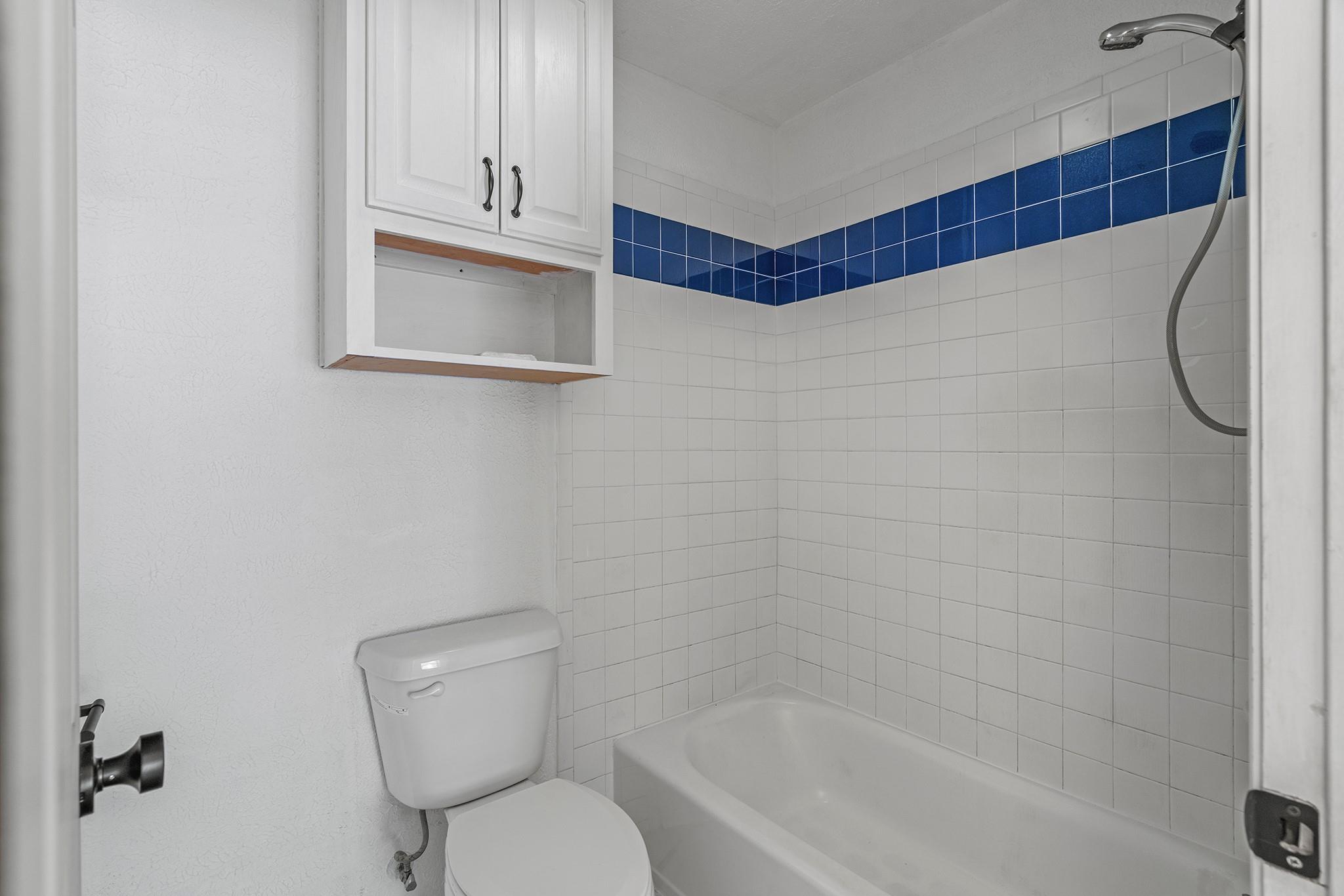 1904 Murray Ave, Rockdale, TX 76567