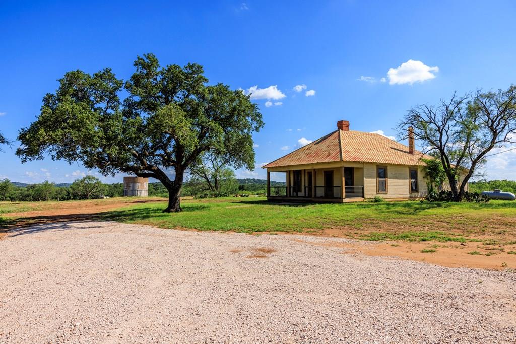 3736-6 County Rd 113 Rd, Llano, TX 78643