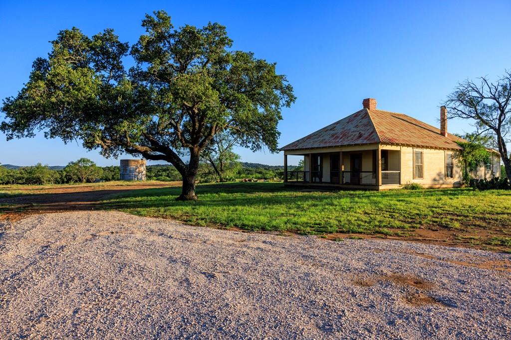 3736-6 County Rd 113 Rd, Llano, TX 78643