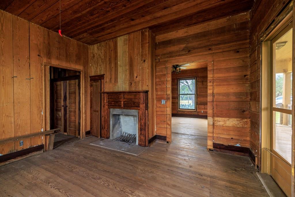 3736-6 County Rd 113 Rd, Llano, TX 78643