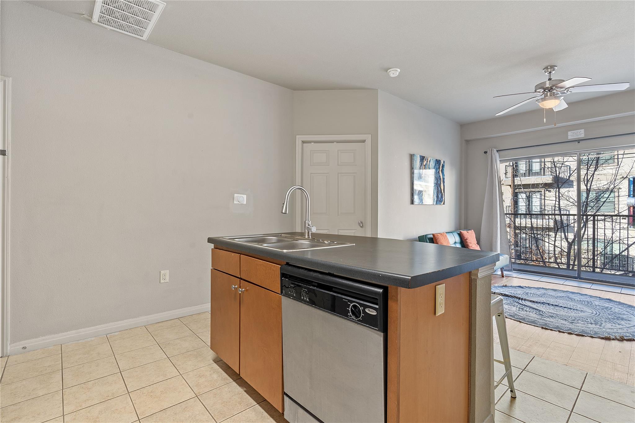 2515 Pearl # 315, Austin, TX 78705