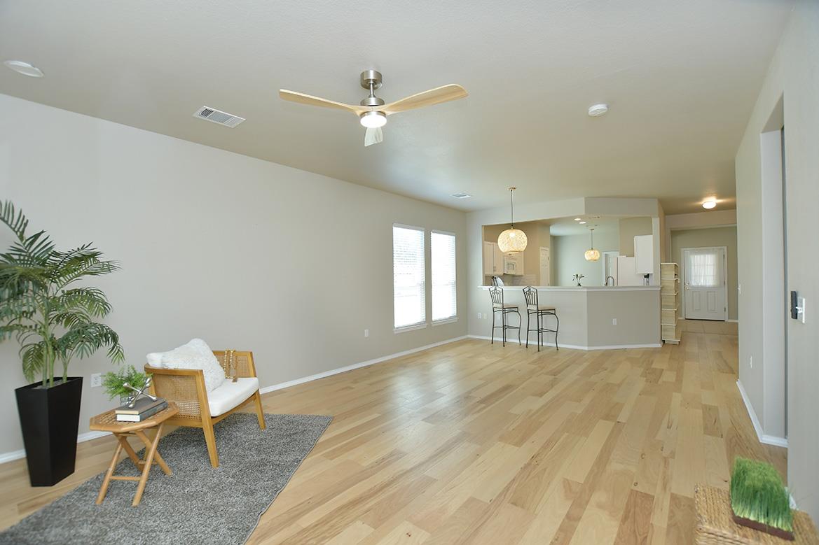 143 Dickens Cir, Georgetown, TX 78633